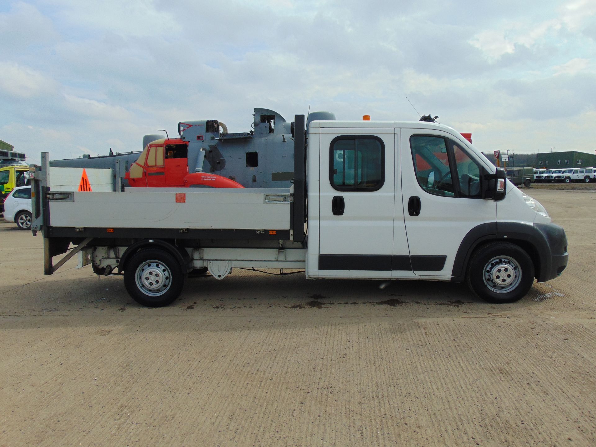 Citroen Relay 7 Seater Double Cab Dropside Pickup - Image 6 of 16