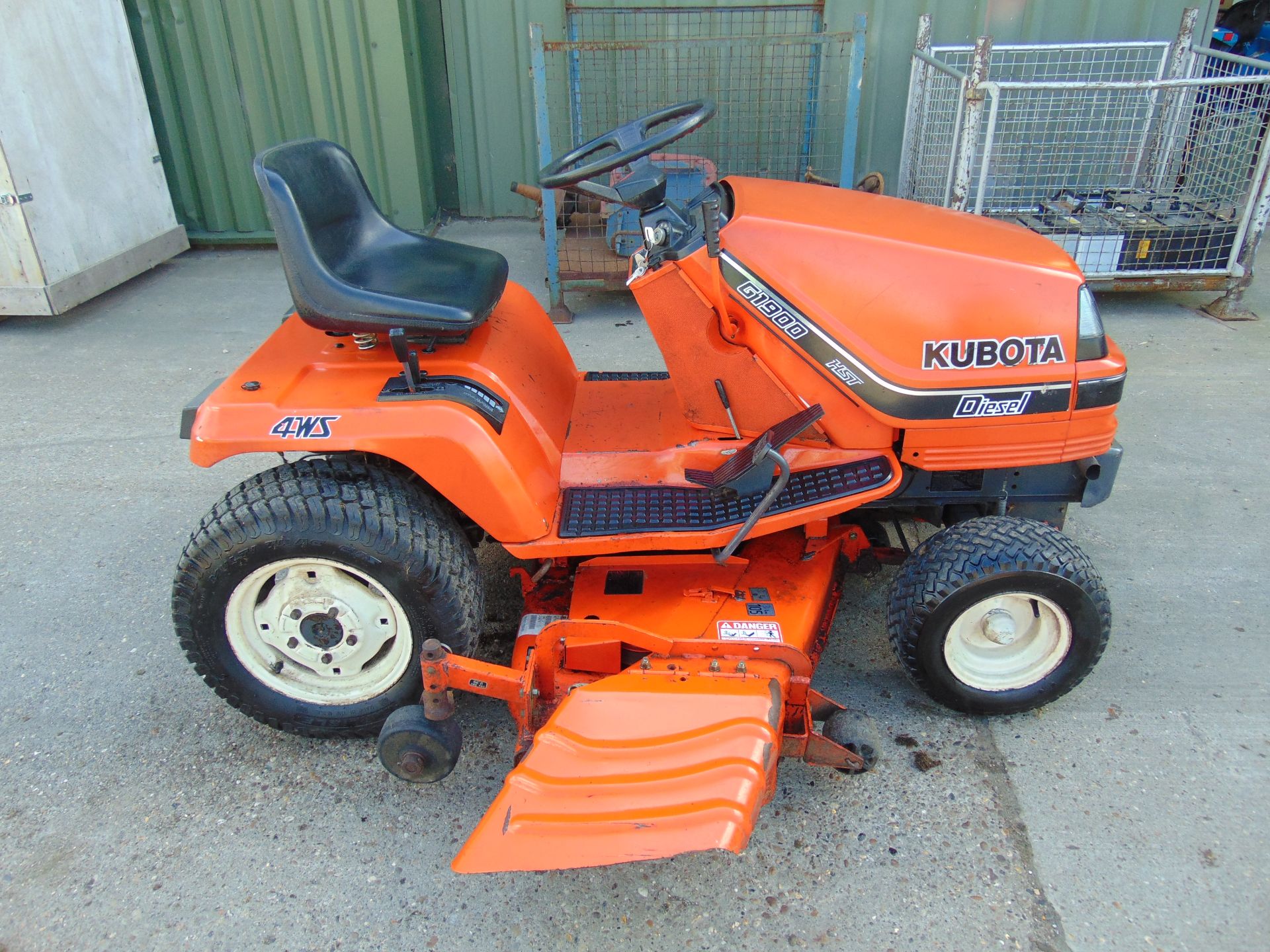 KUBOTA G 1900 HST 4 WHEEL STEER DIESEL 823 hours only! - Image 6 of 13