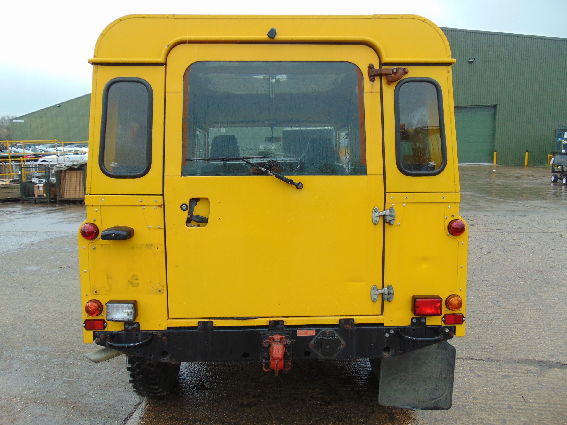 Land Rover Defender 110 Hard Top 300TDi - Image 7 of 19