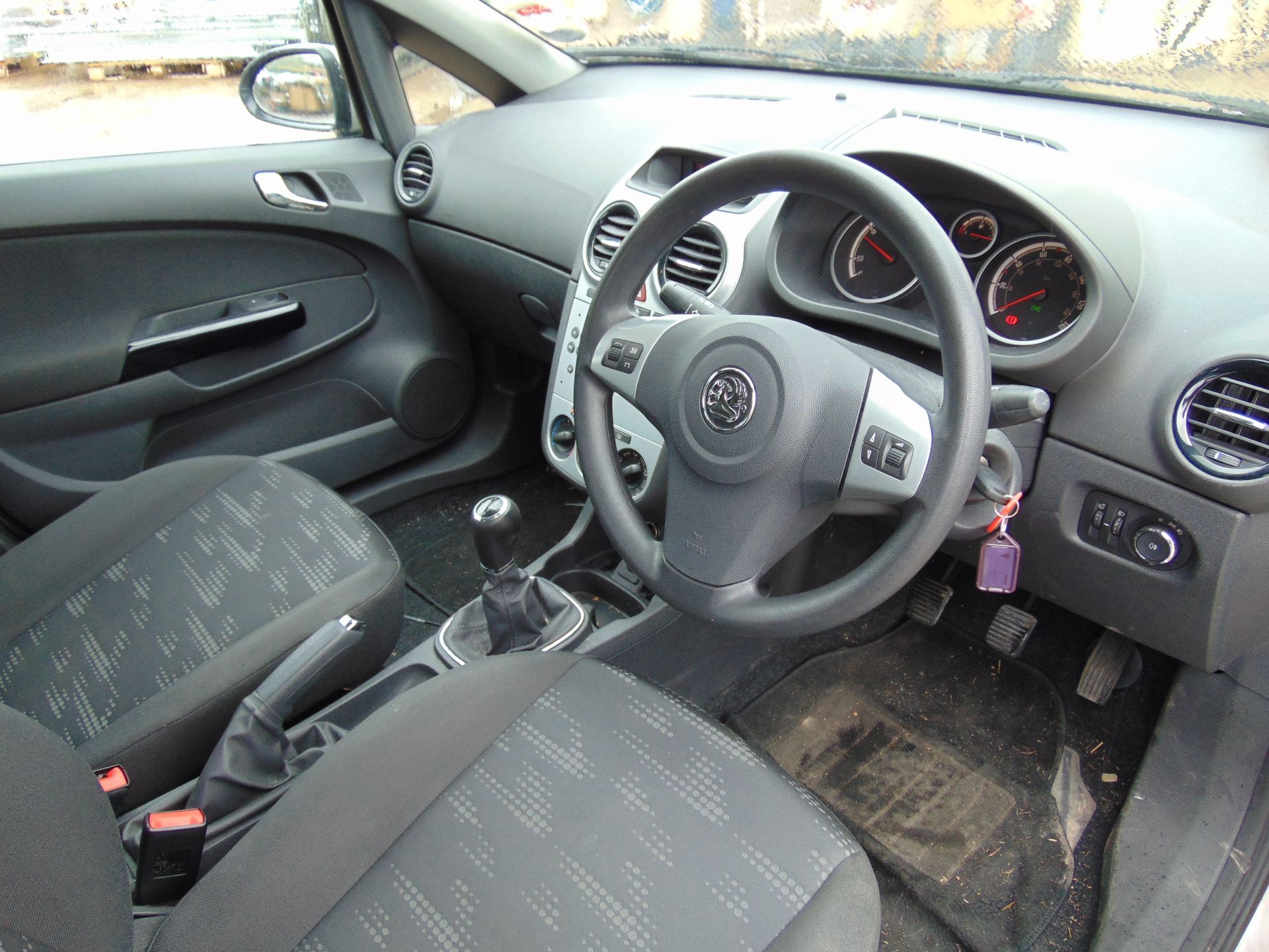 2011 Vauxhall Corsa 1.3 CDTi Eco Flex - Image 14 of 18