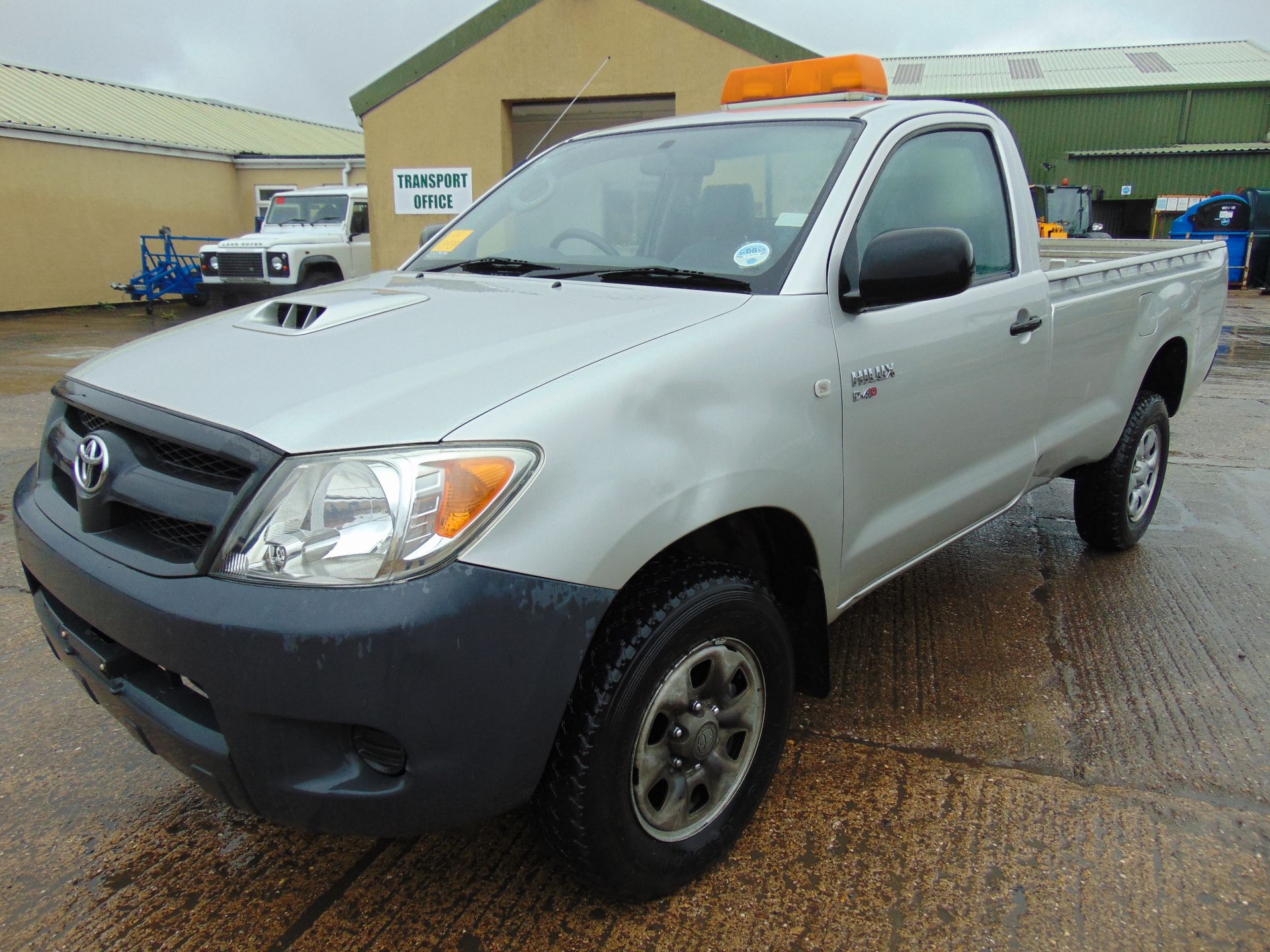 2007 Toyota Hilux 2.5 D4D Pickup - Image 3 of 17