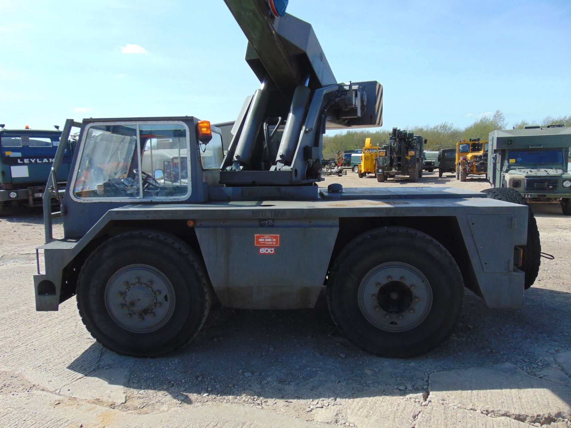 Jones IF 8M Mobile 7 Ton Crane - Image 4 of 14