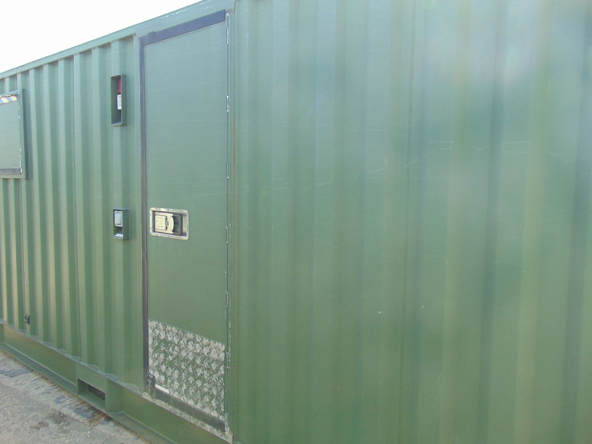 Refridgerated ISO Shipping Container - Image 10 of 18