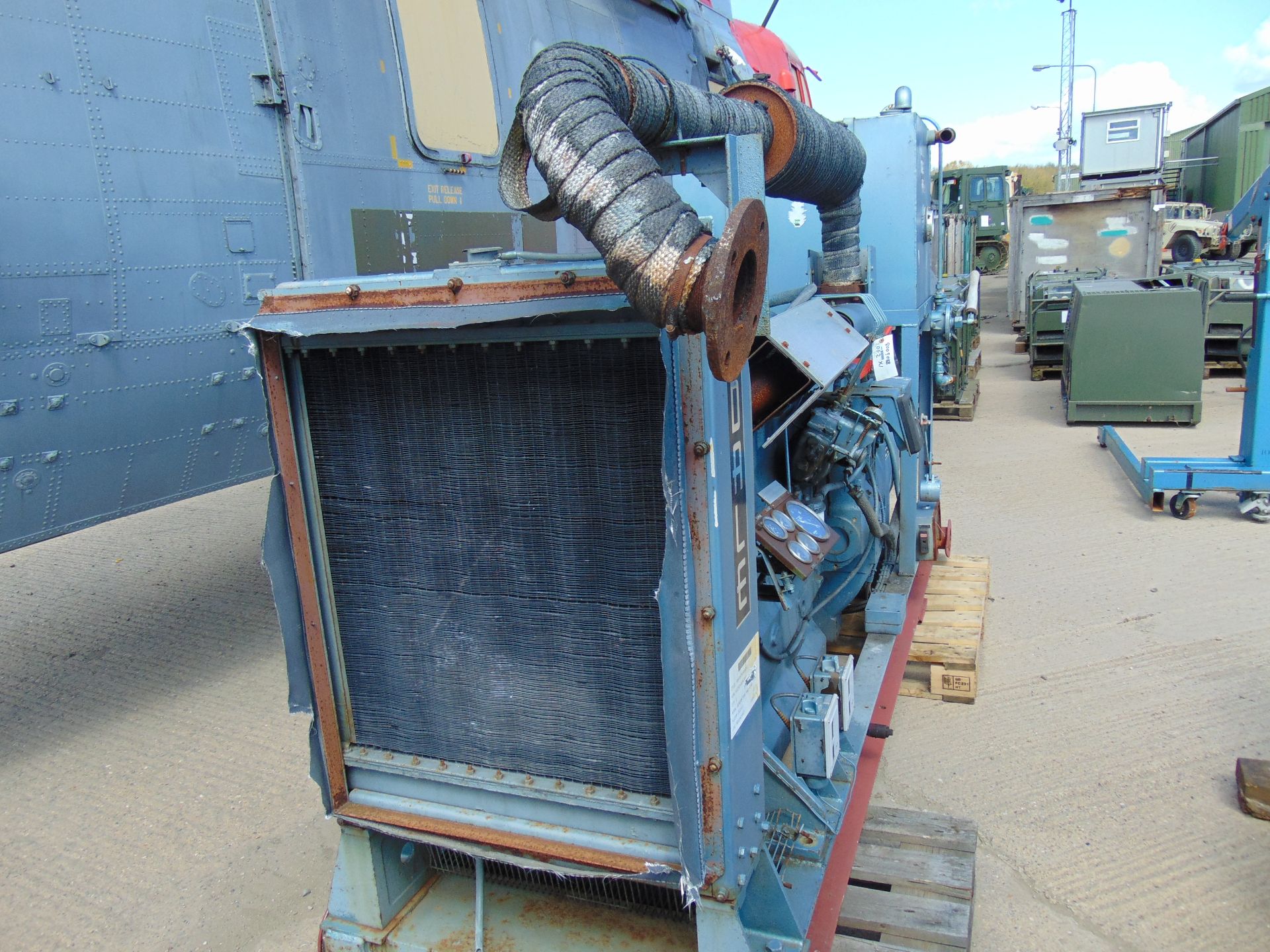 Dale MF/88.75/DD 88.75 KVA 3 Phase Diesel Generator - Image 4 of 10
