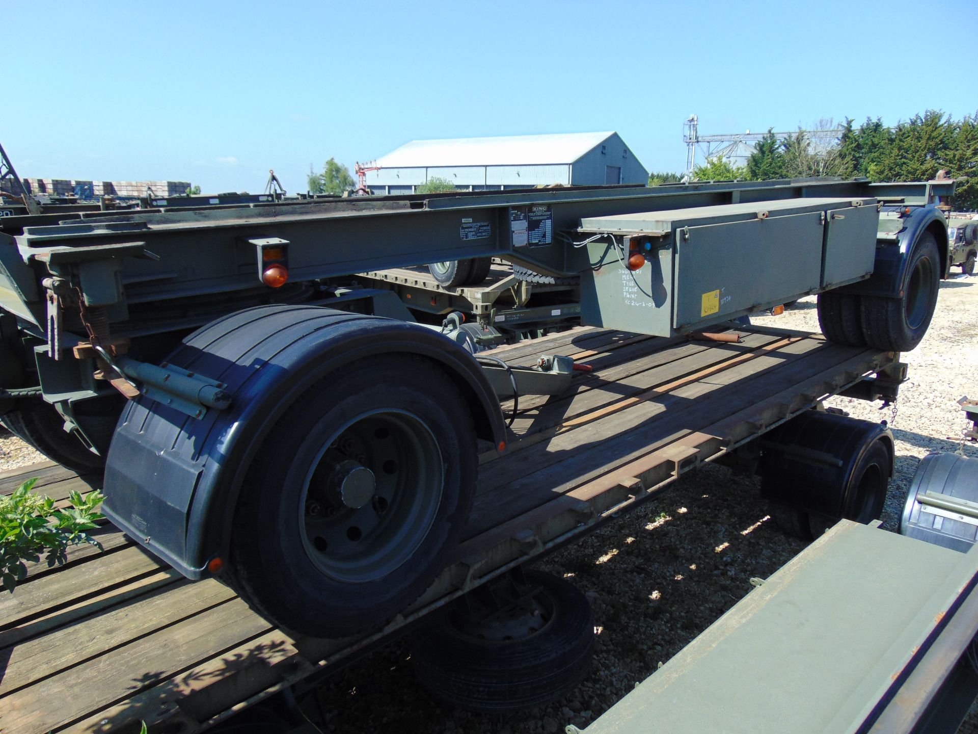 Ex Reserve King DB 2 Axle 15 Tonne Skeletal drops/skip/container Trailer complete with Twist Locks