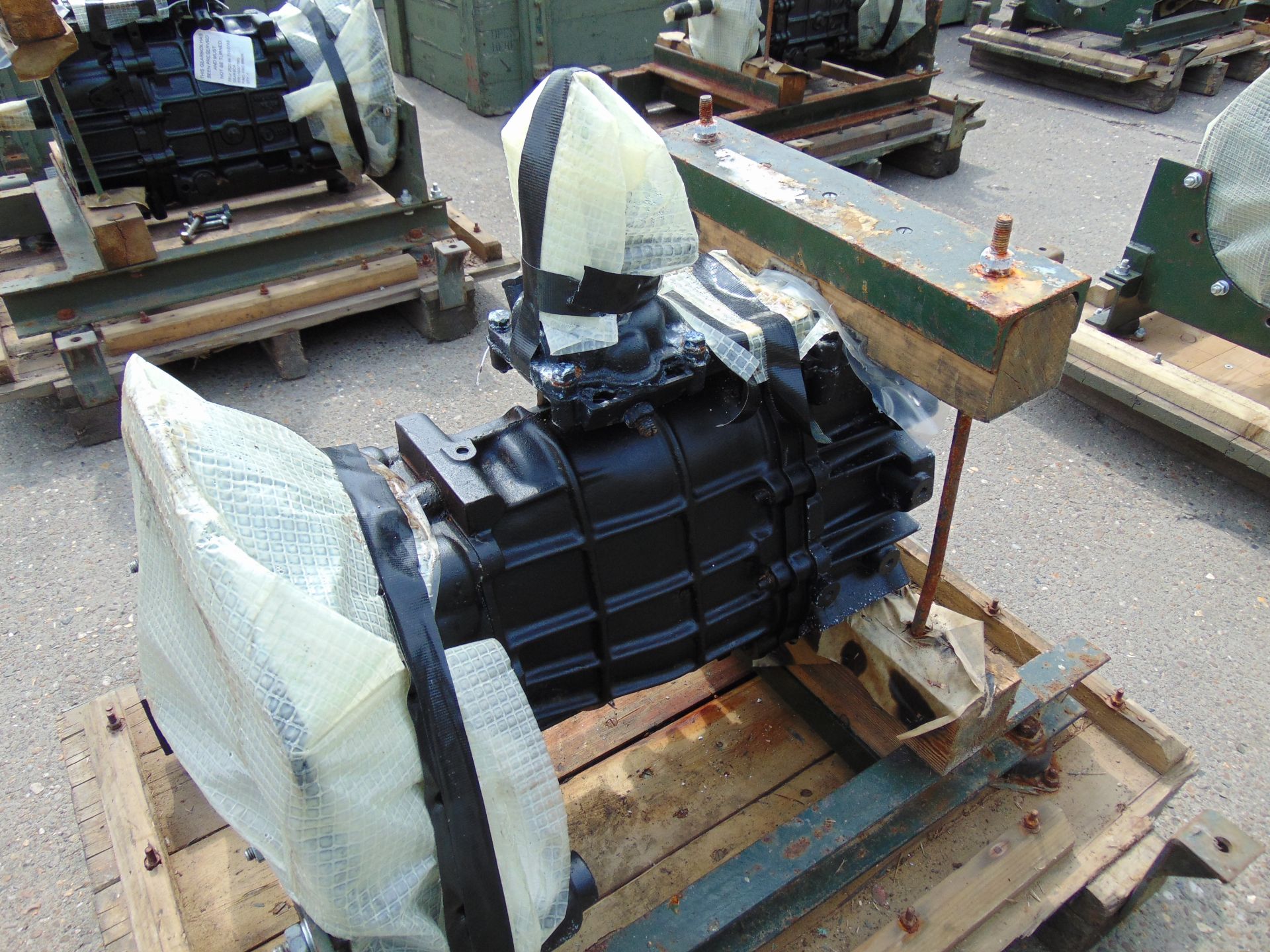 A1 Reconditioned Land Rover LT77 Gearbox - Image 3 of 4