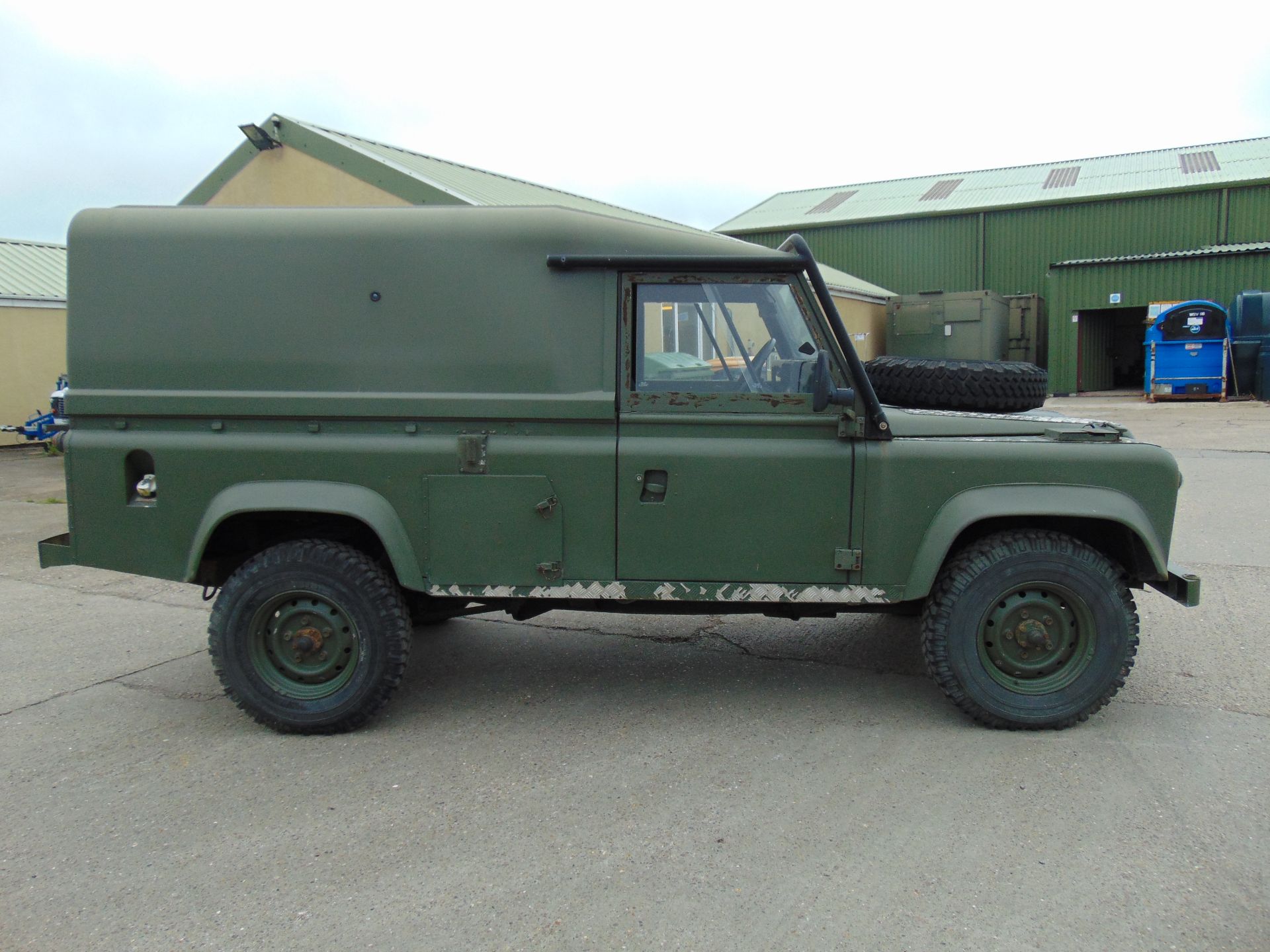 Land Rover Defender TITHONUS 110 Hard Top - Image 5 of 19