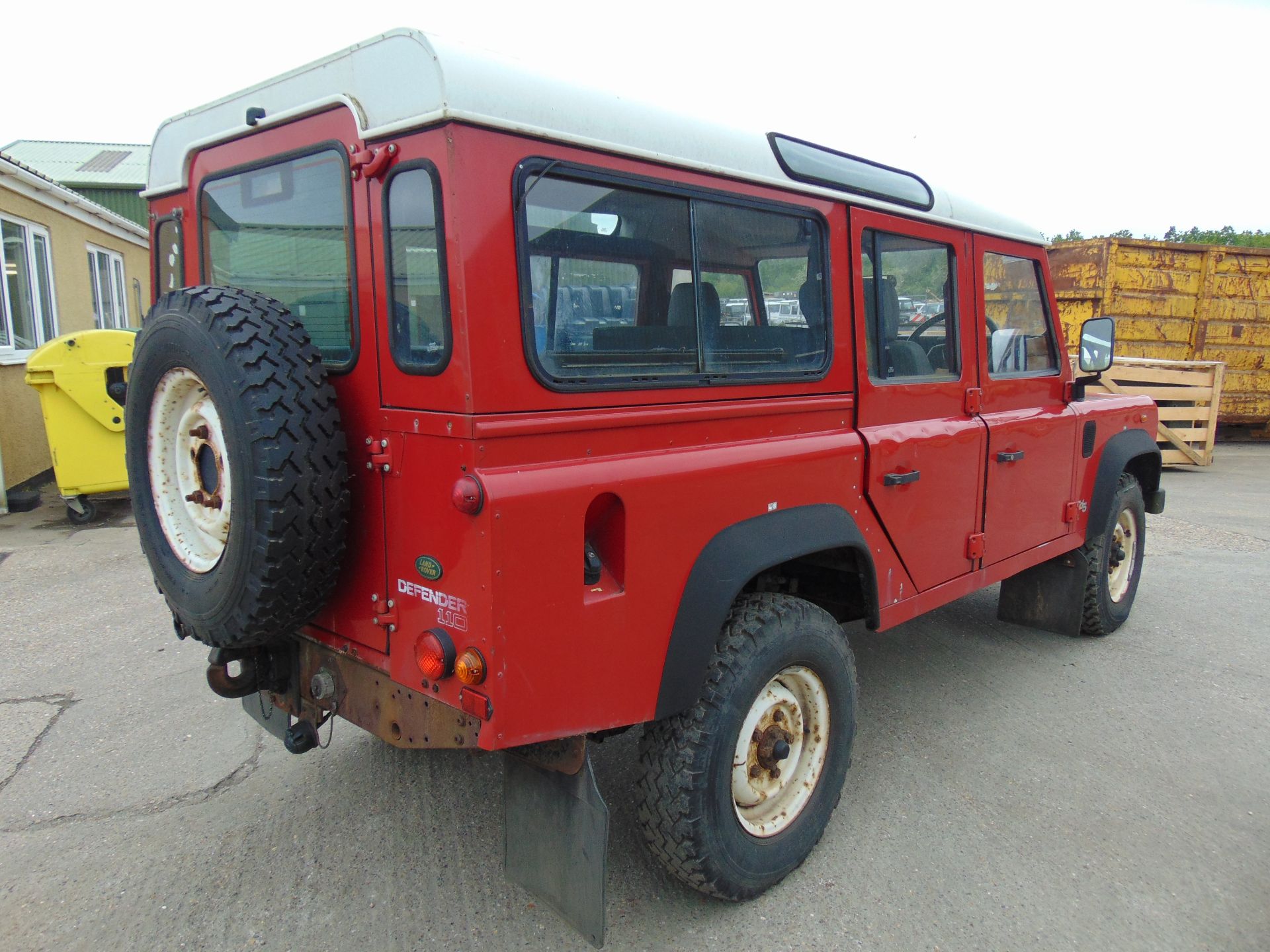 Land Rover 110 TD5 Station Wagon - Image 8 of 24