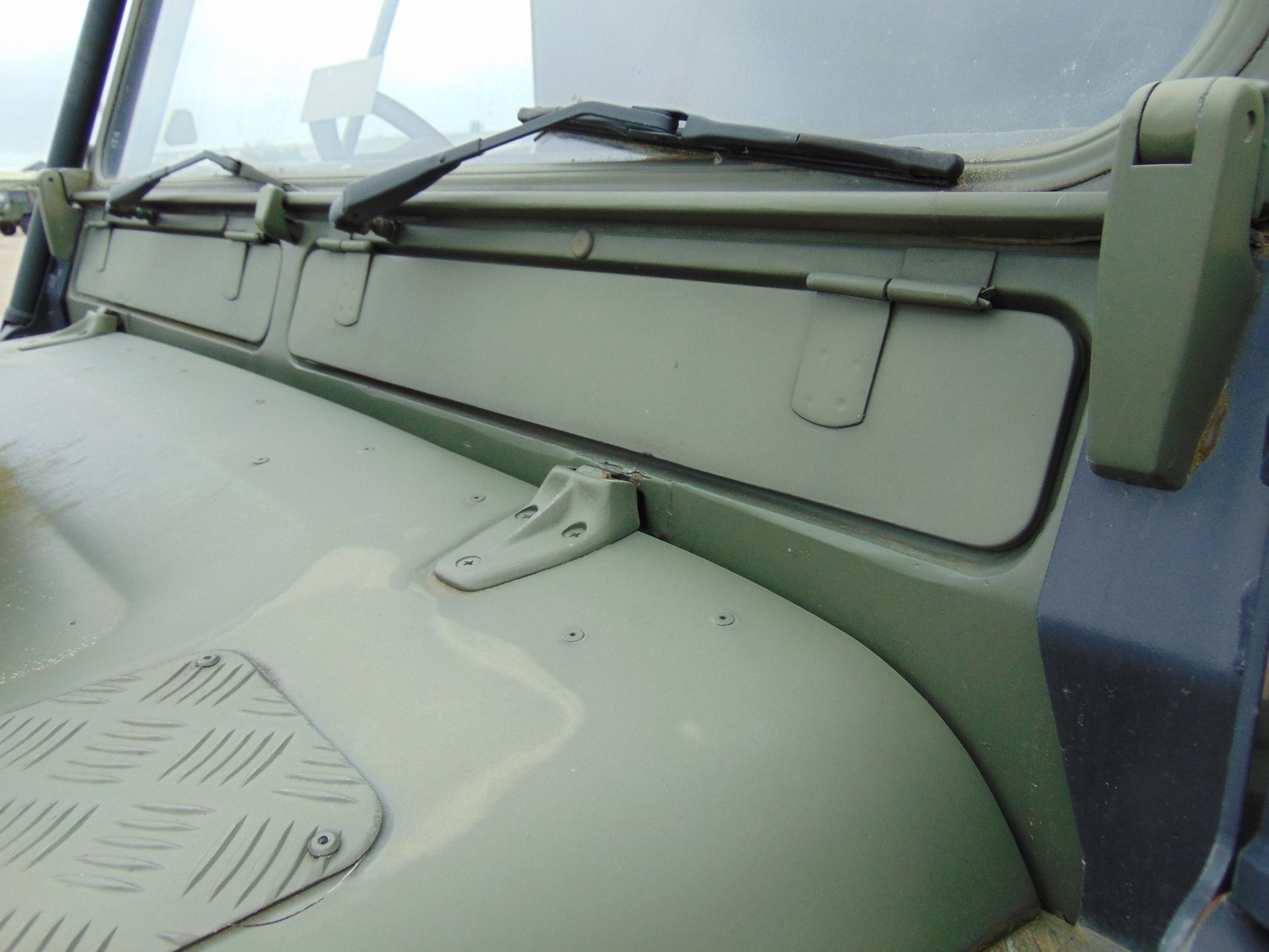 Land Rover Defender TITHONUS 110 Hard Top - Image 17 of 20