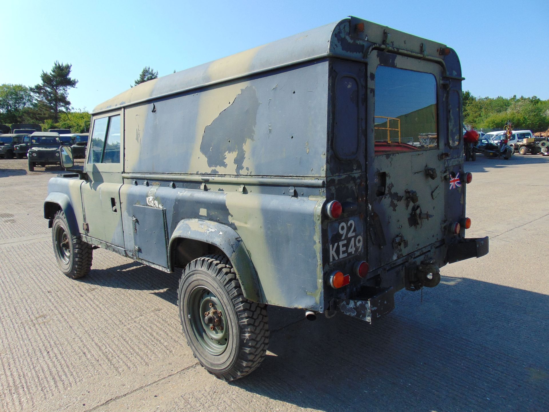 Land Rover Defender 110 Hard Top - Image 6 of 19