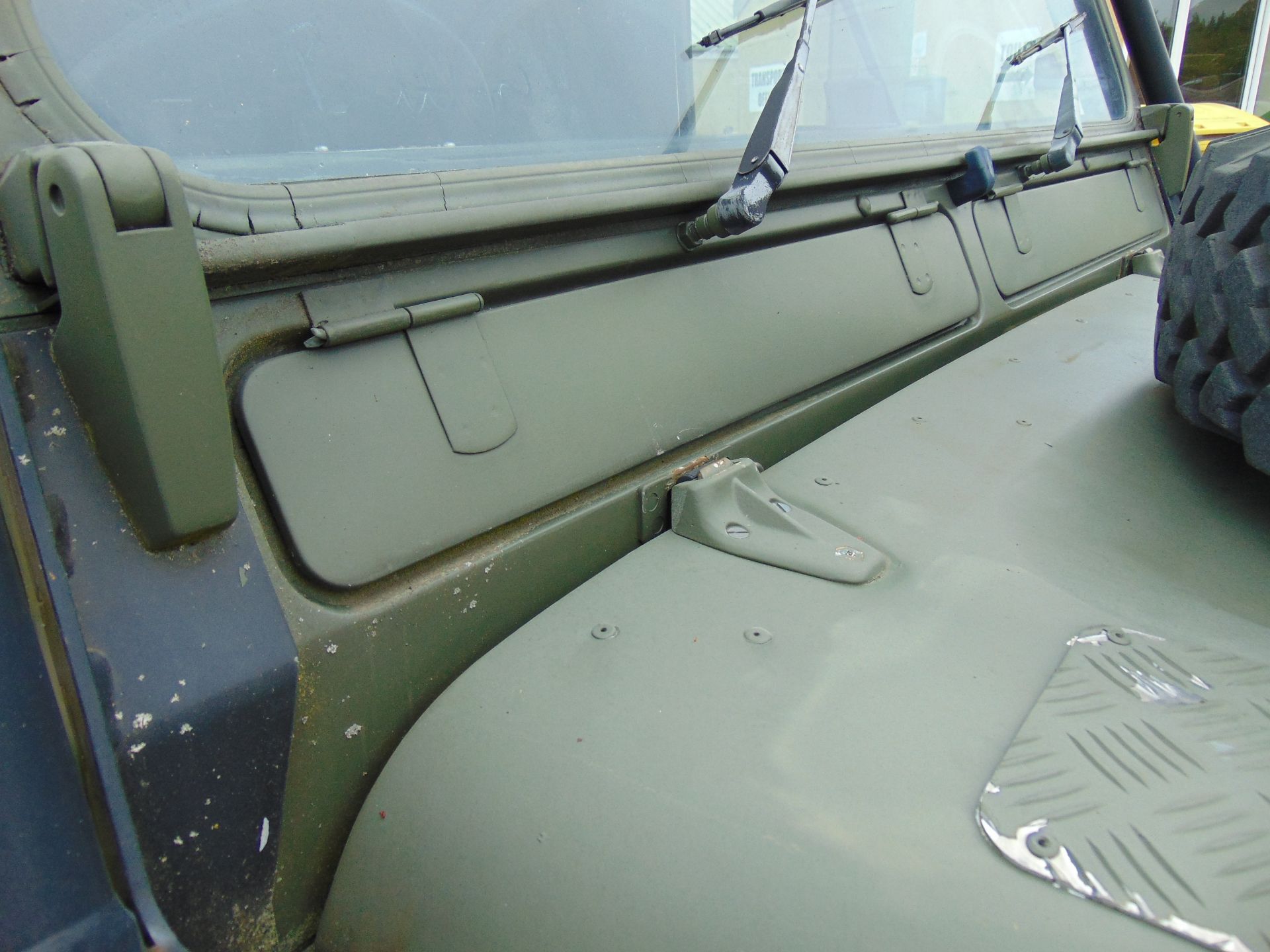 Land Rover Defender TITHONUS 110 Hard Top - Image 9 of 21