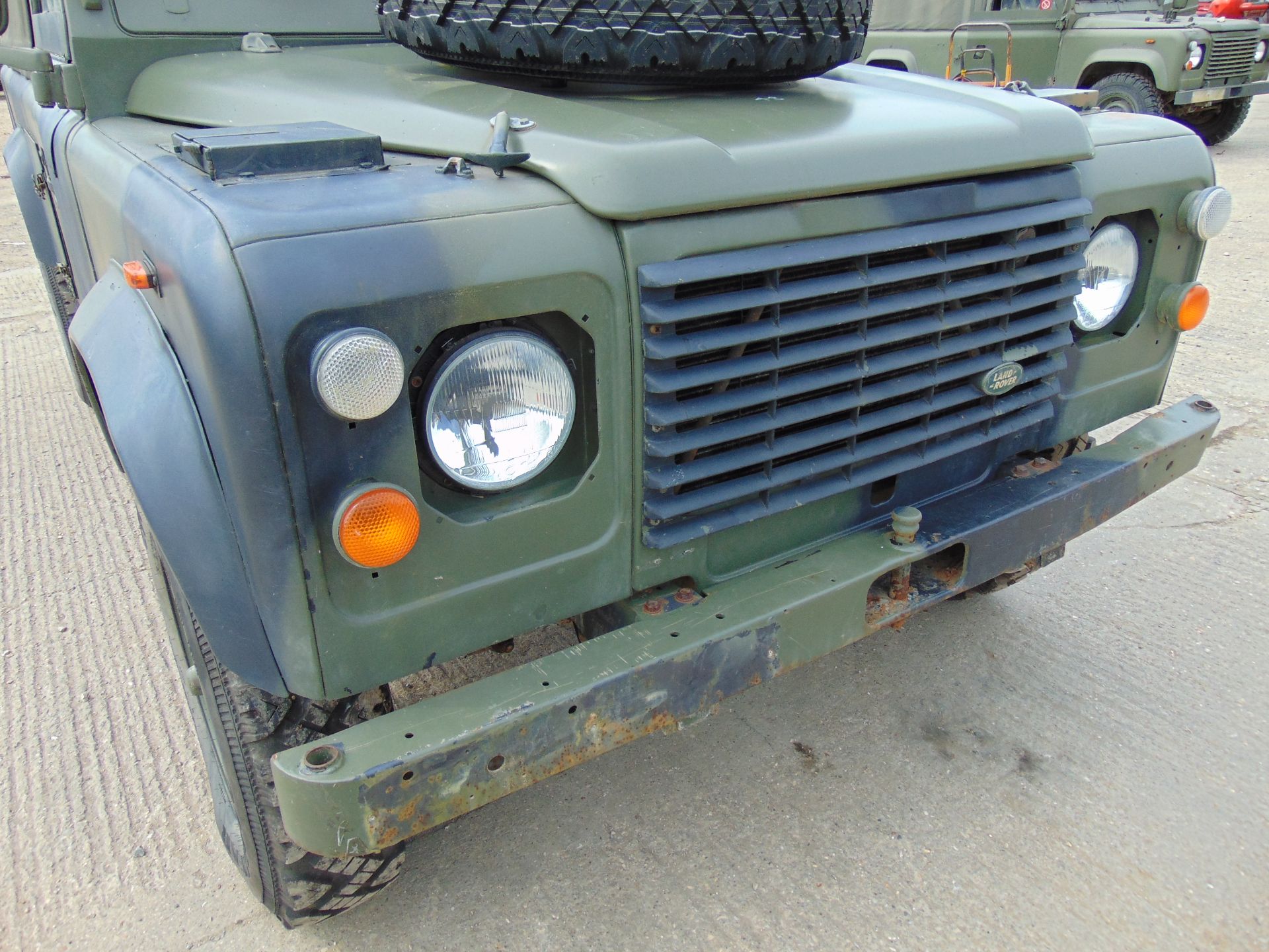 Land Rover Defender 110 Soft Top - Image 16 of 20