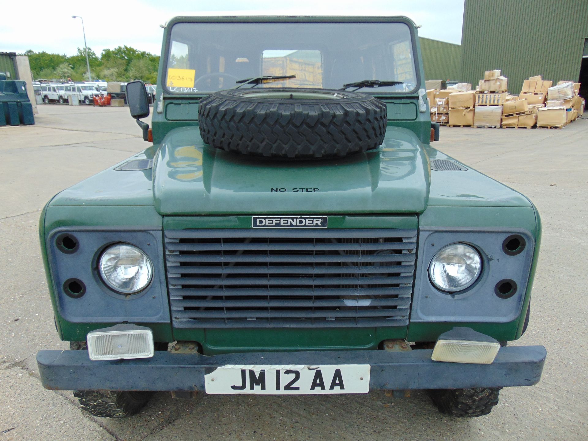 Land Rover Defender 110 300TDi - Image 2 of 20