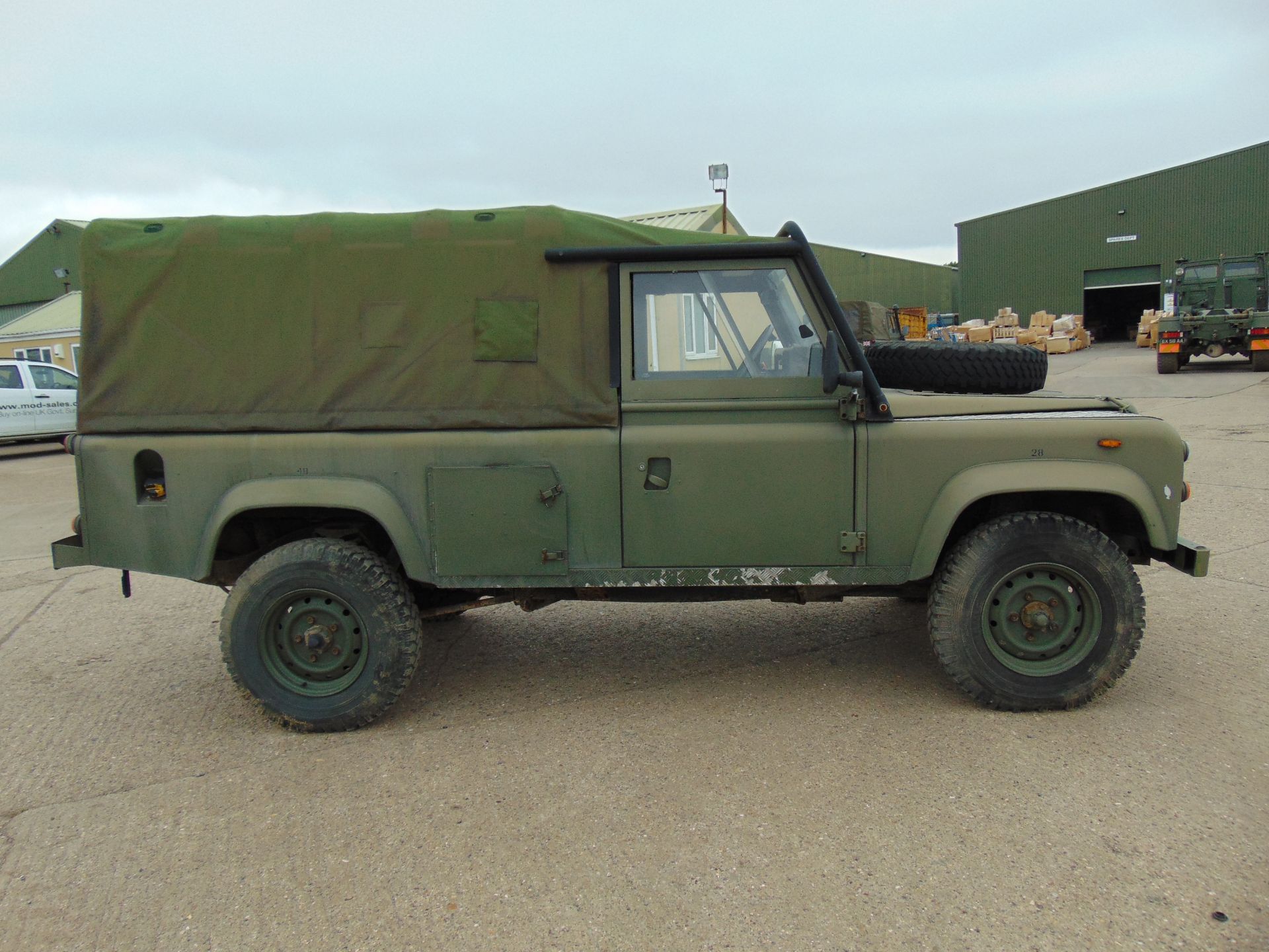 Land Rover Defender TITHONUS 110 Soft Top - Image 5 of 19