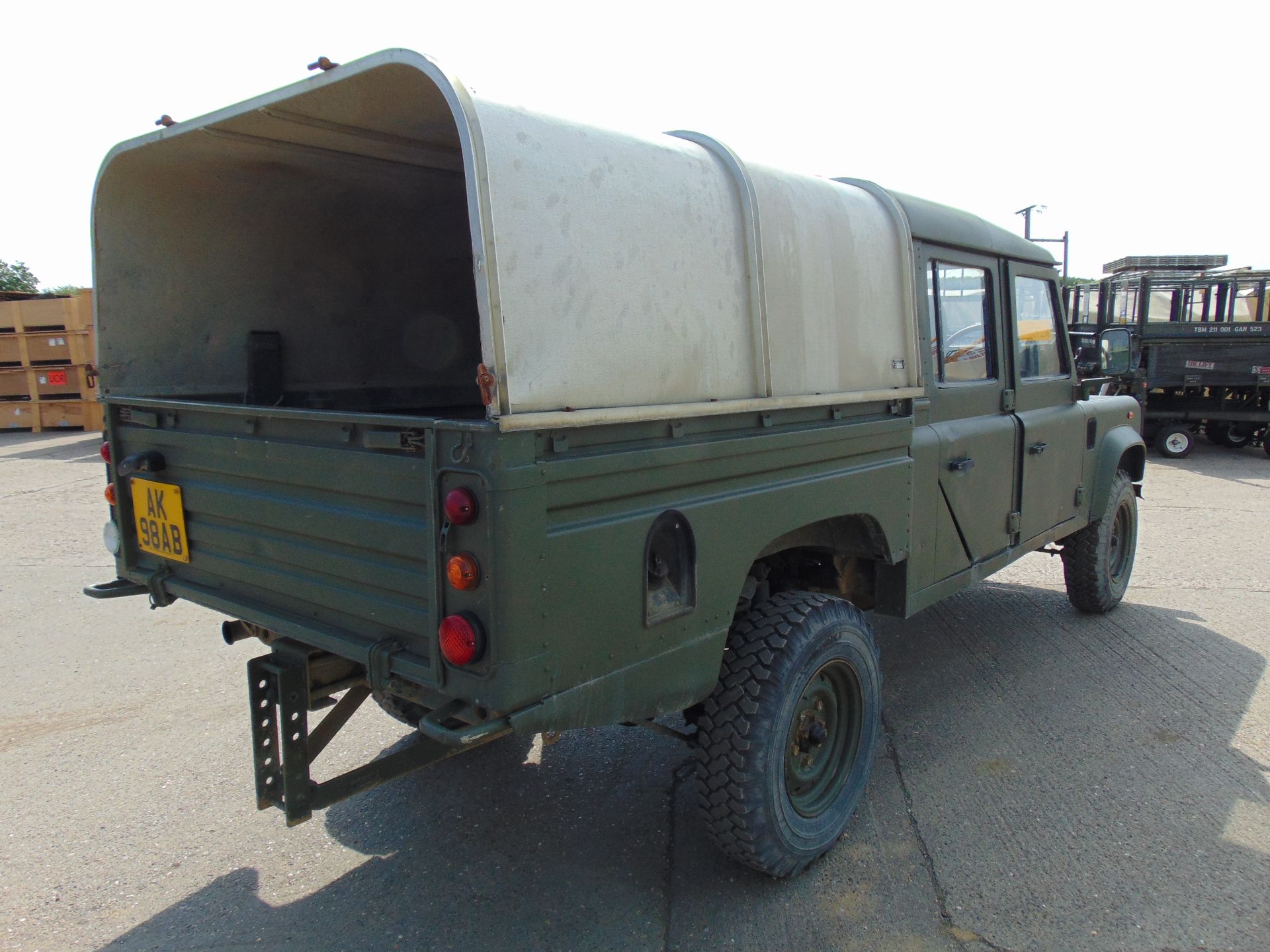 Land Rover Defender 130 TD5 Double Cab Pick Up - Image 8 of 19