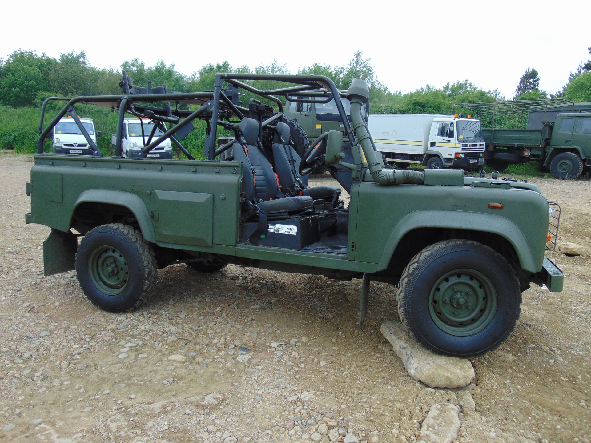 1st release, direct from service Land Rover WMIK - Image 6 of 20