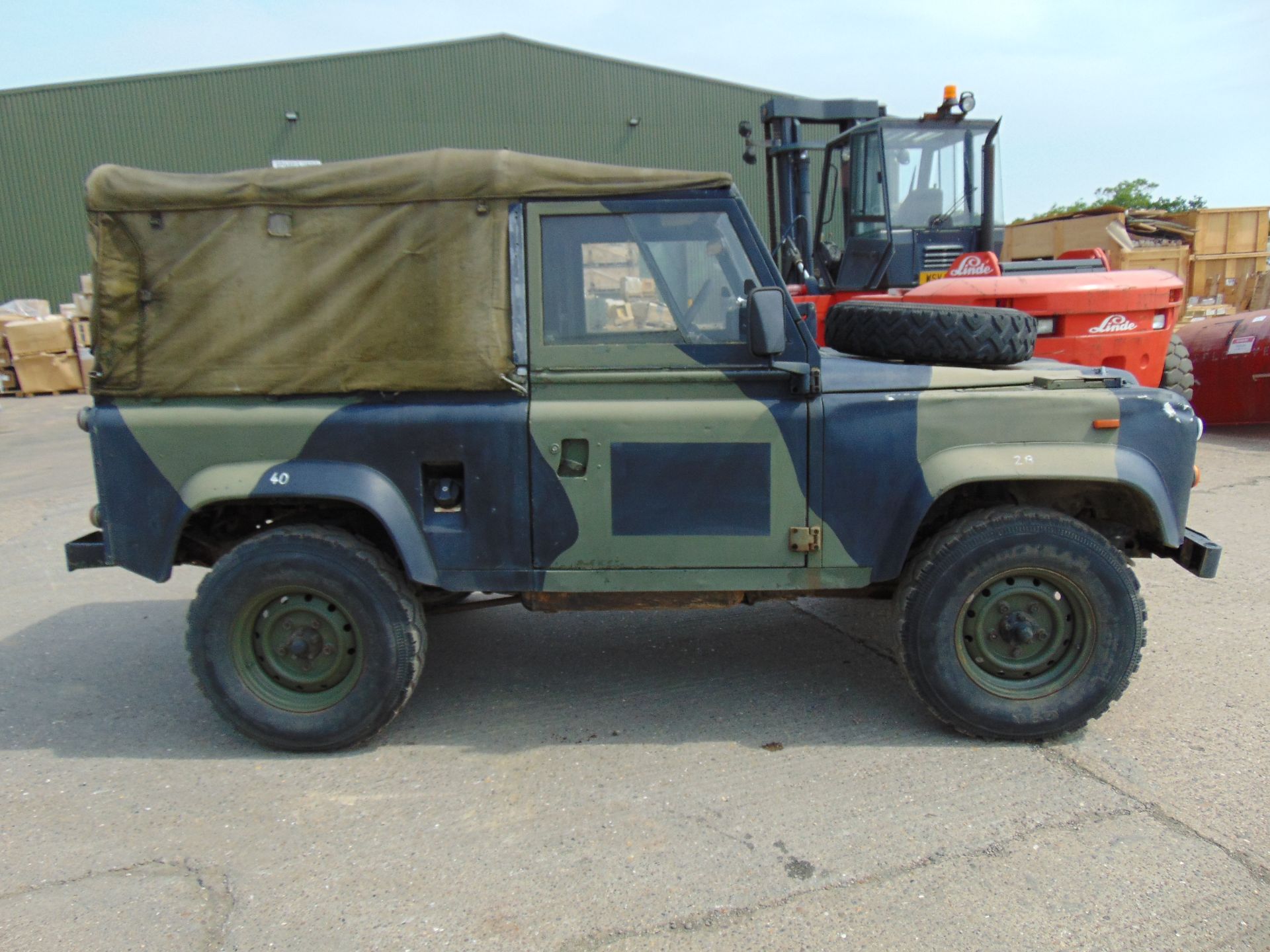 Land Rover Defender 90 Soft Top - Image 5 of 18