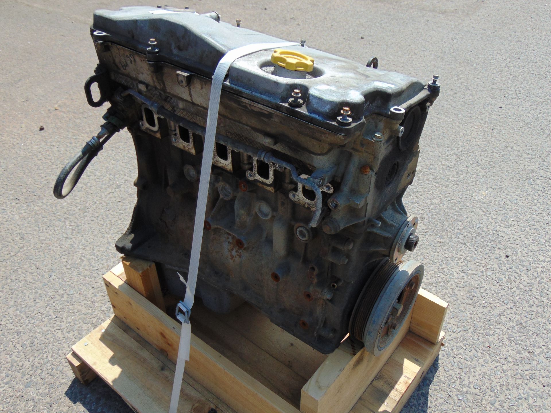 Takeout Land Rover TD5 Engine - Image 3 of 6