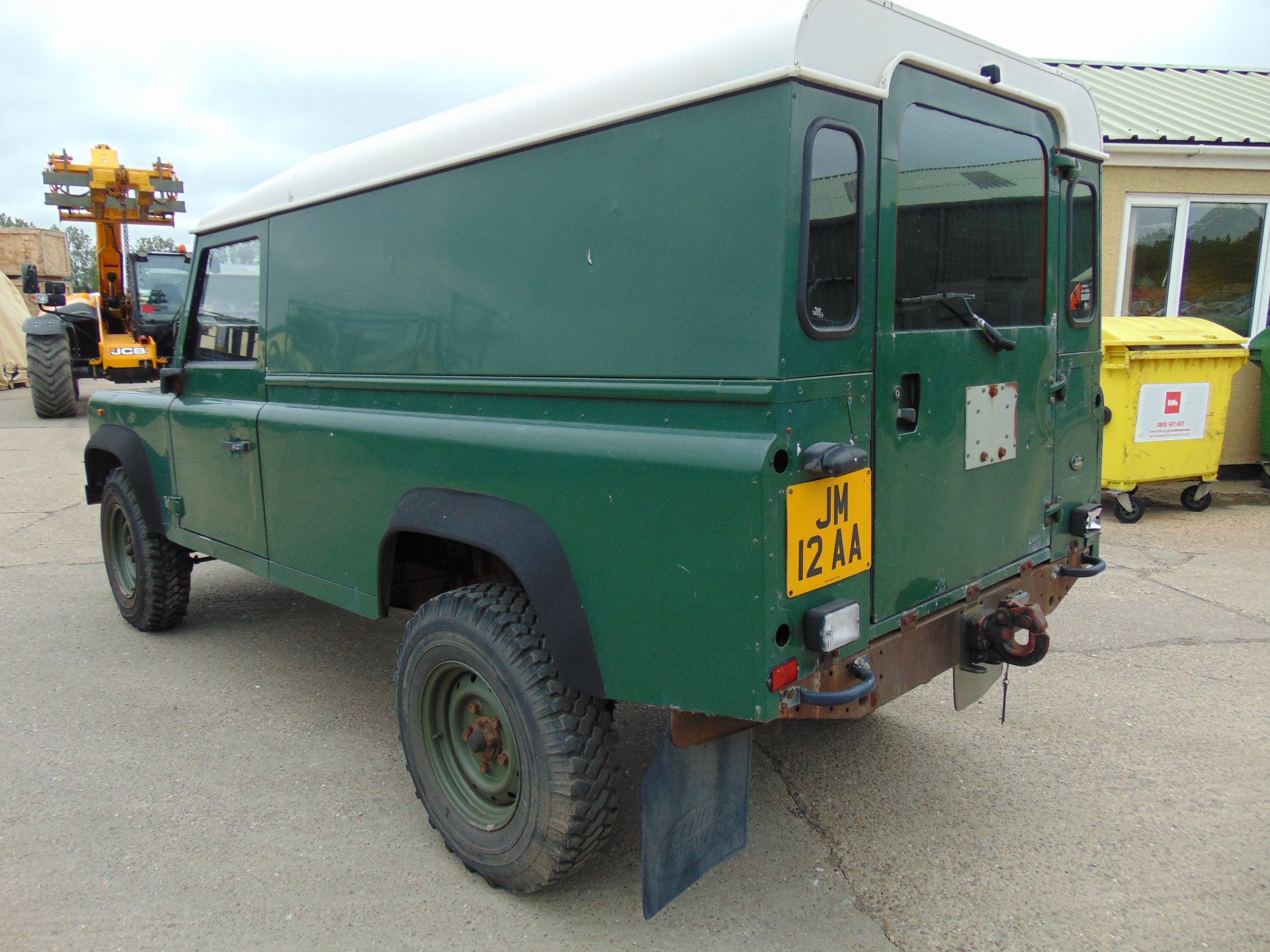 Land Rover Defender 110 300TDi - Image 6 of 20