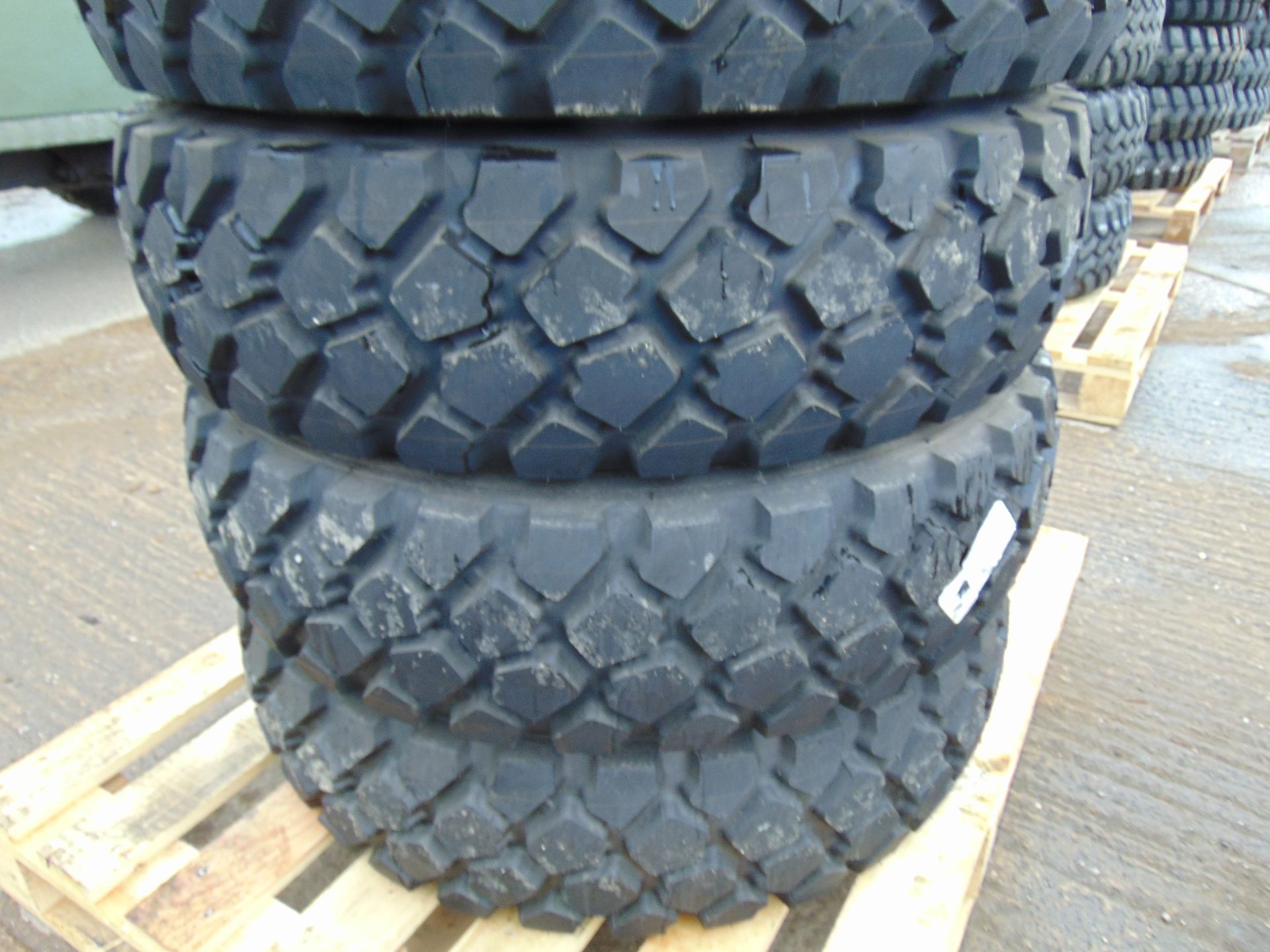 4 x Michelin XZL 255/100 R16 Tyres - Image 5 of 6