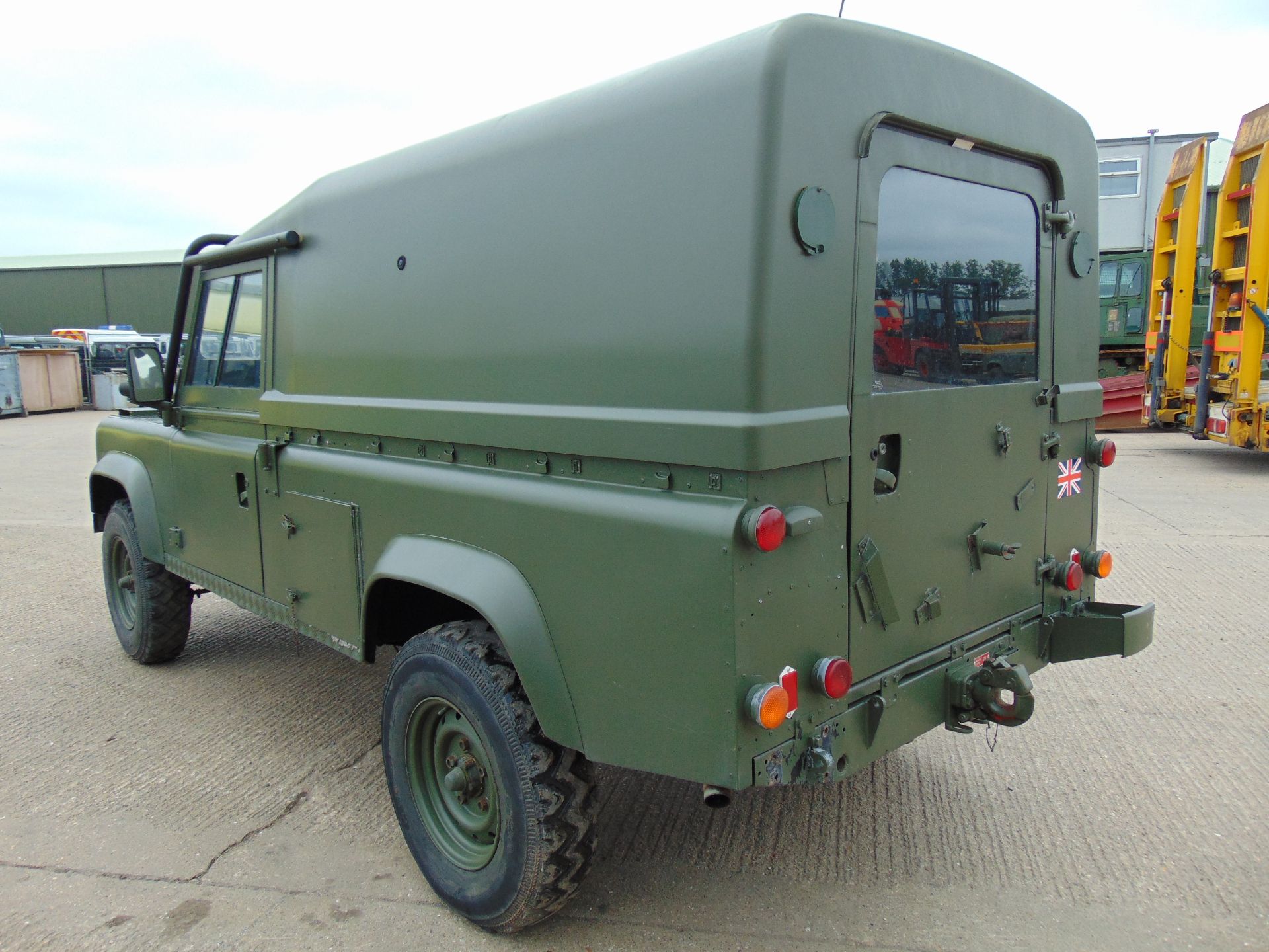 Land Rover Defender TITHONUS 110 Hard Top - Image 6 of 20