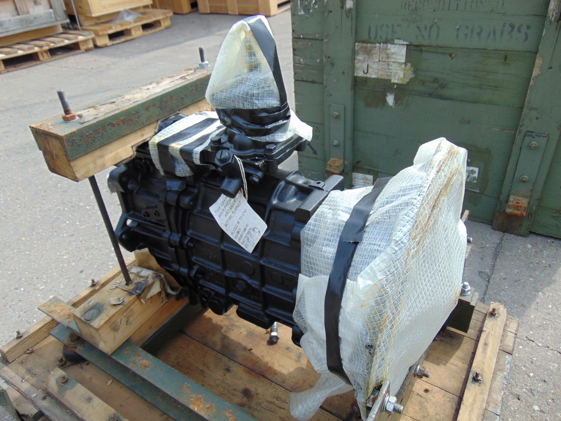 A1 Reconditioned Land Rover LT77 Gearbox