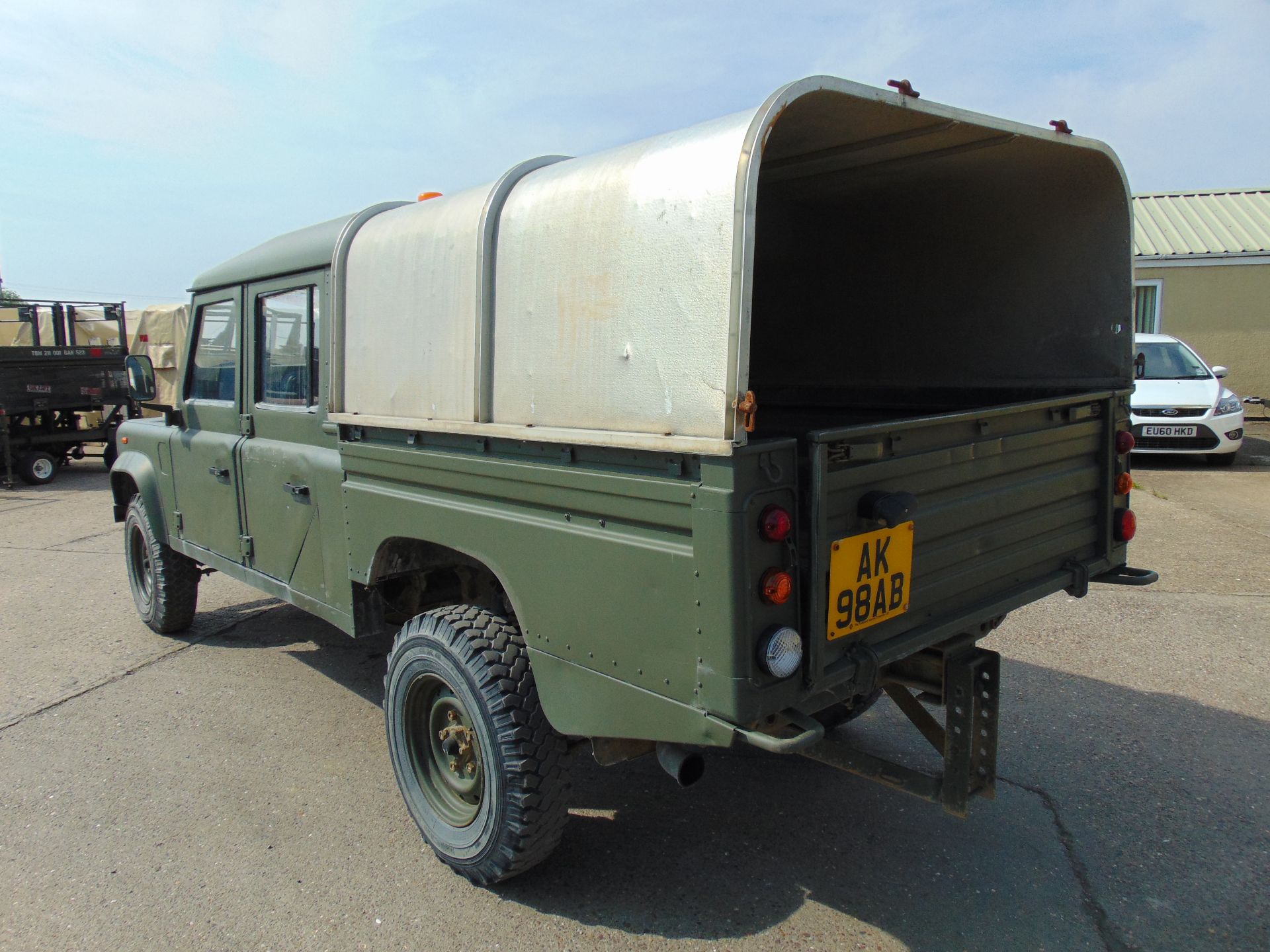 Land Rover Defender 130 TD5 Double Cab Pick Up - Image 6 of 19