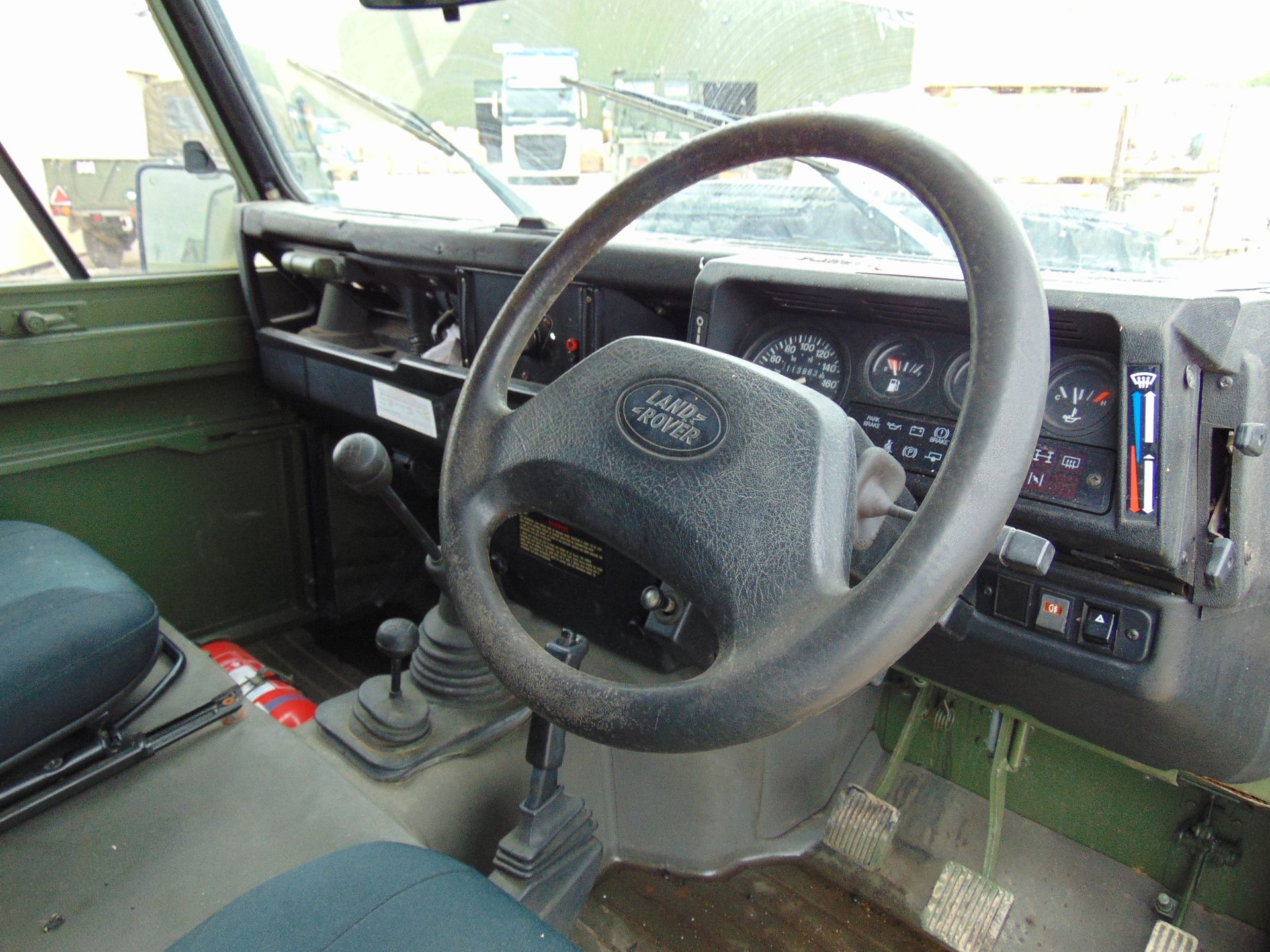 Land Rover TITHONUS 110 Soft Top R380 Gearbox - Image 10 of 19