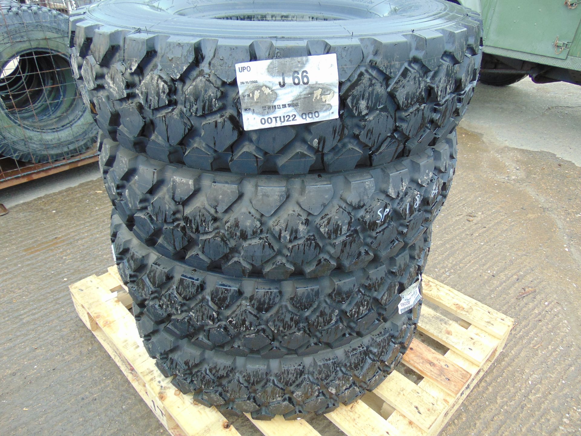 4 x Michelin XZL 255/100 R16 Tyres - Image 4 of 6