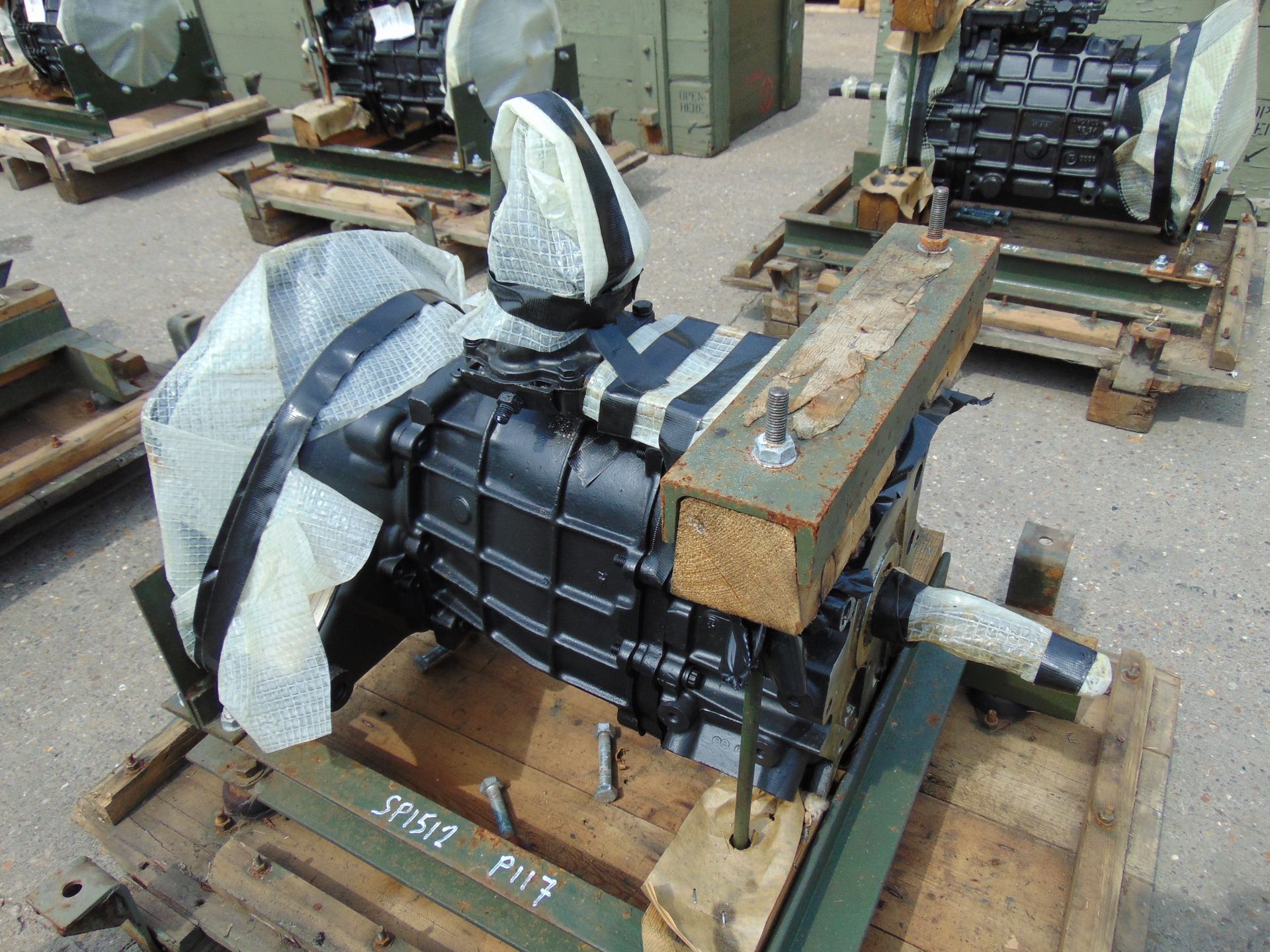 A1 Reconditioned Land Rover LT77 Gearbox - Image 3 of 4