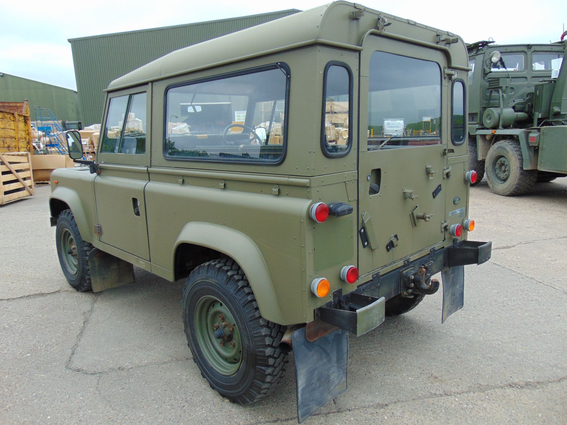 Land Rover Defender 90 Hard Top - Image 6 of 20