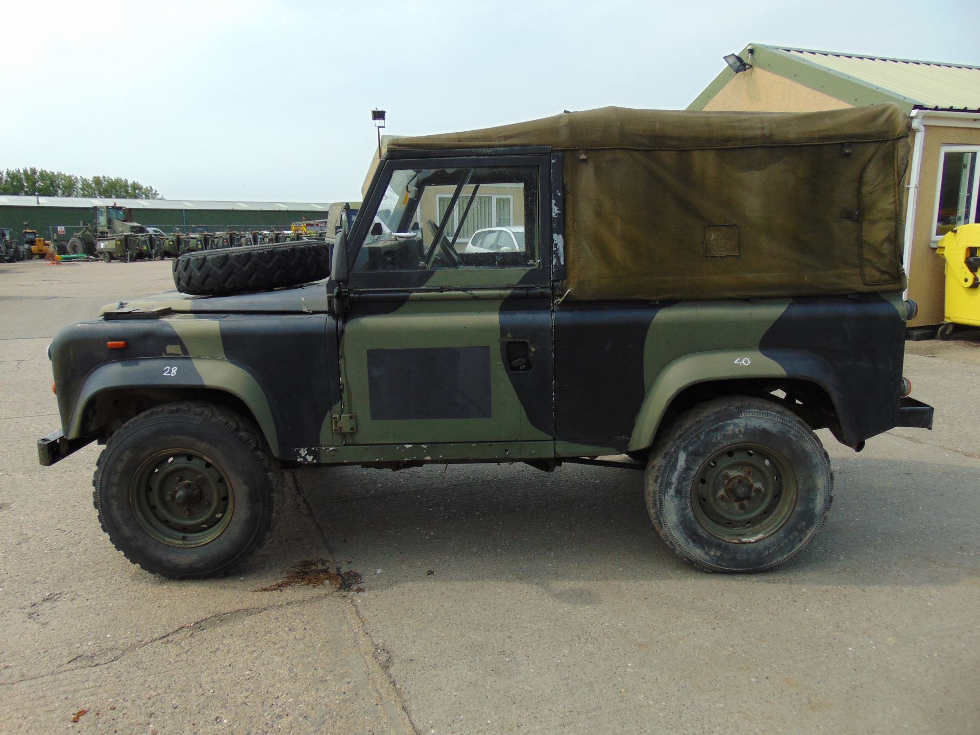 Land Rover Defender 90 Soft Top - Image 4 of 18