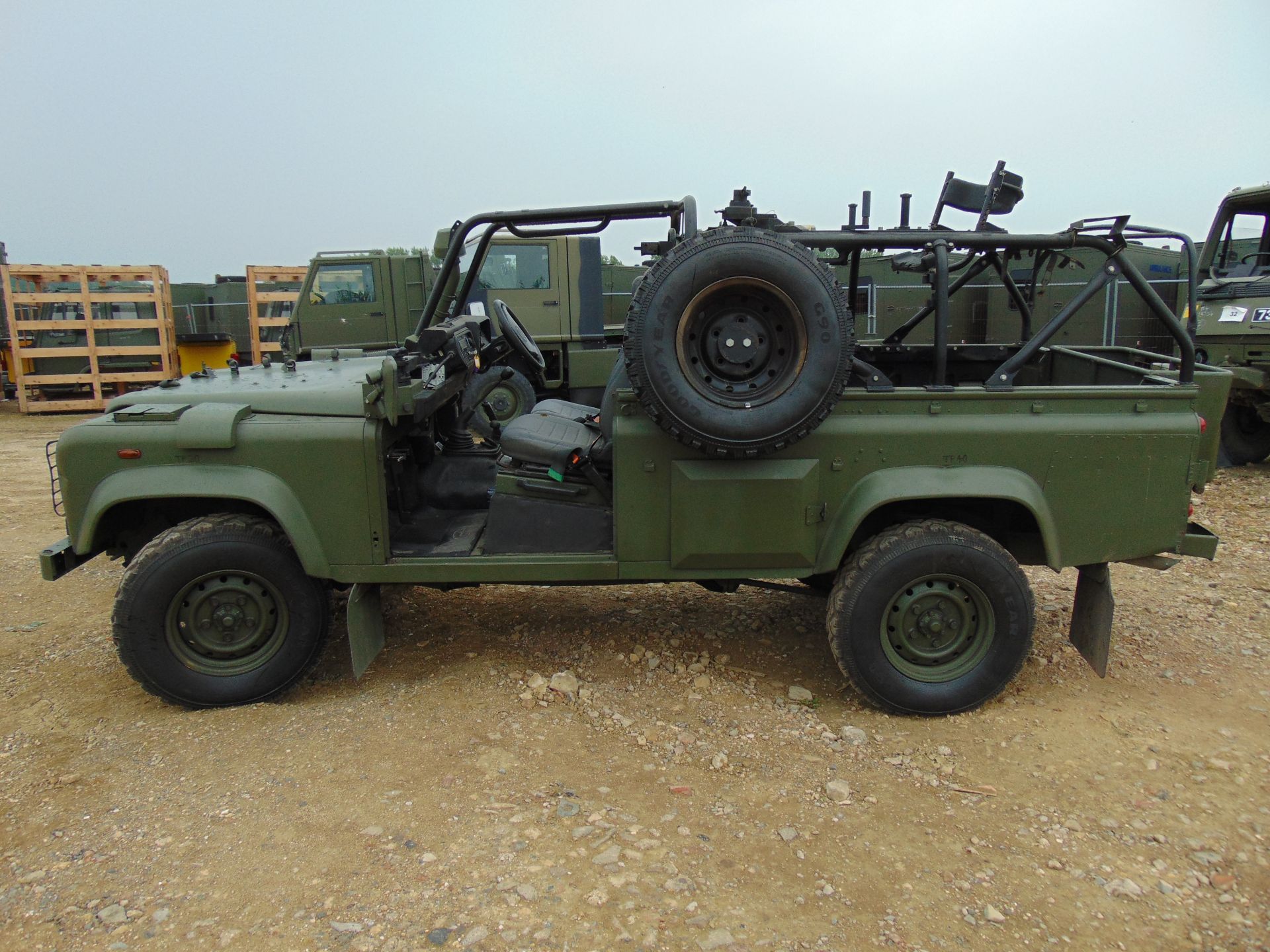 1st release, direct from service Land Rover WMIK - Image 4 of 20