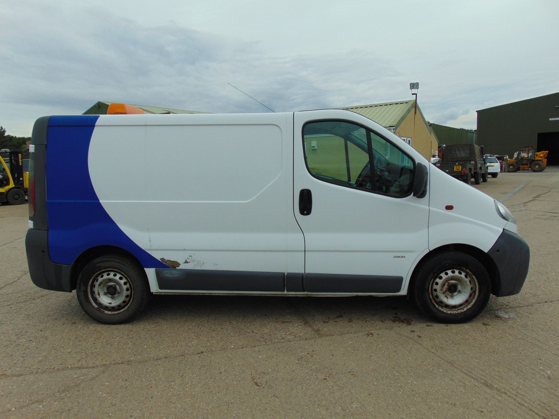 Vauxhall Vivaro 1.9 CDTi Panel Van - Image 6 of 16