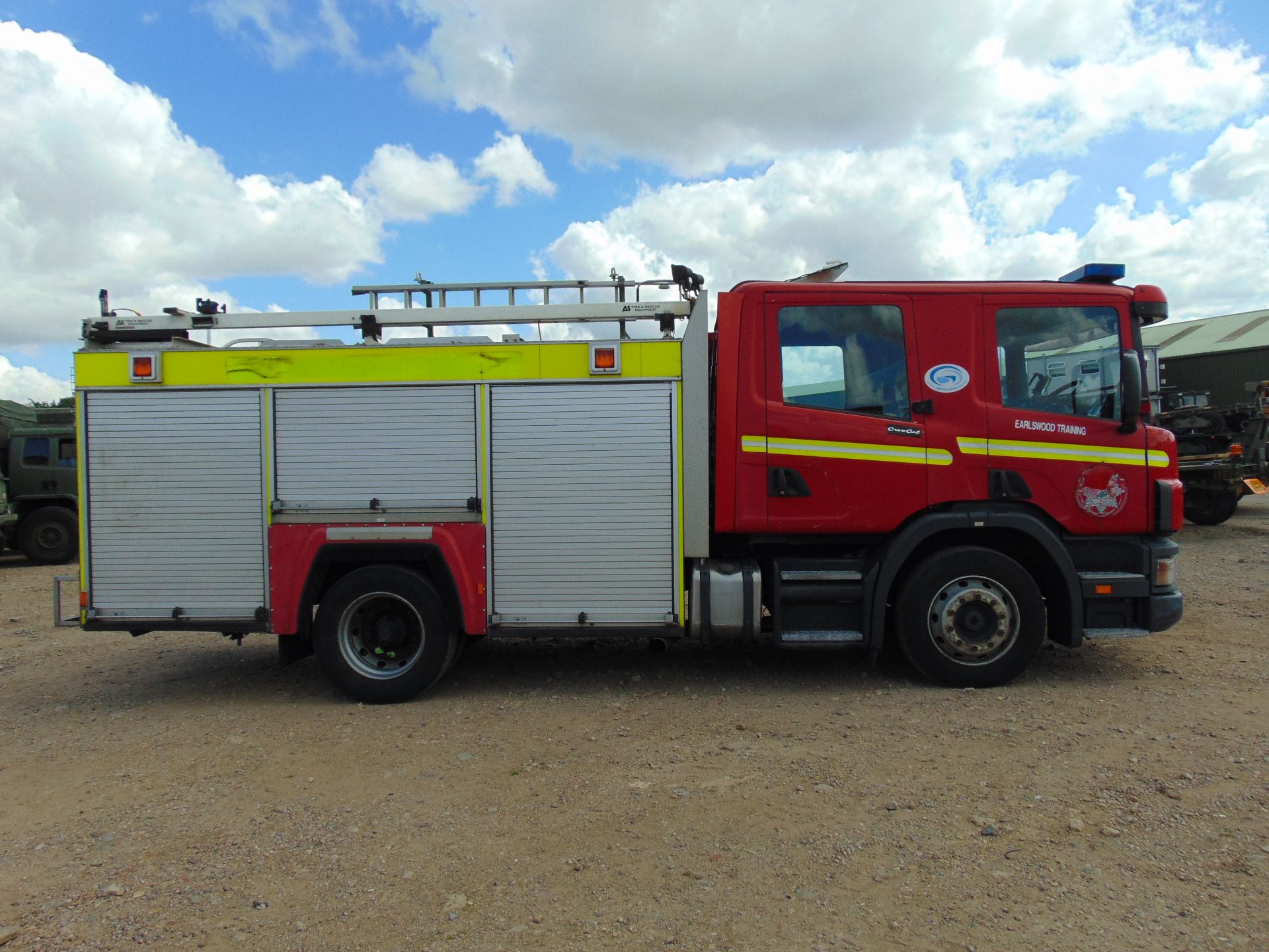 Scania 94D 260 Excalibur Fire Engine - Image 6 of 18