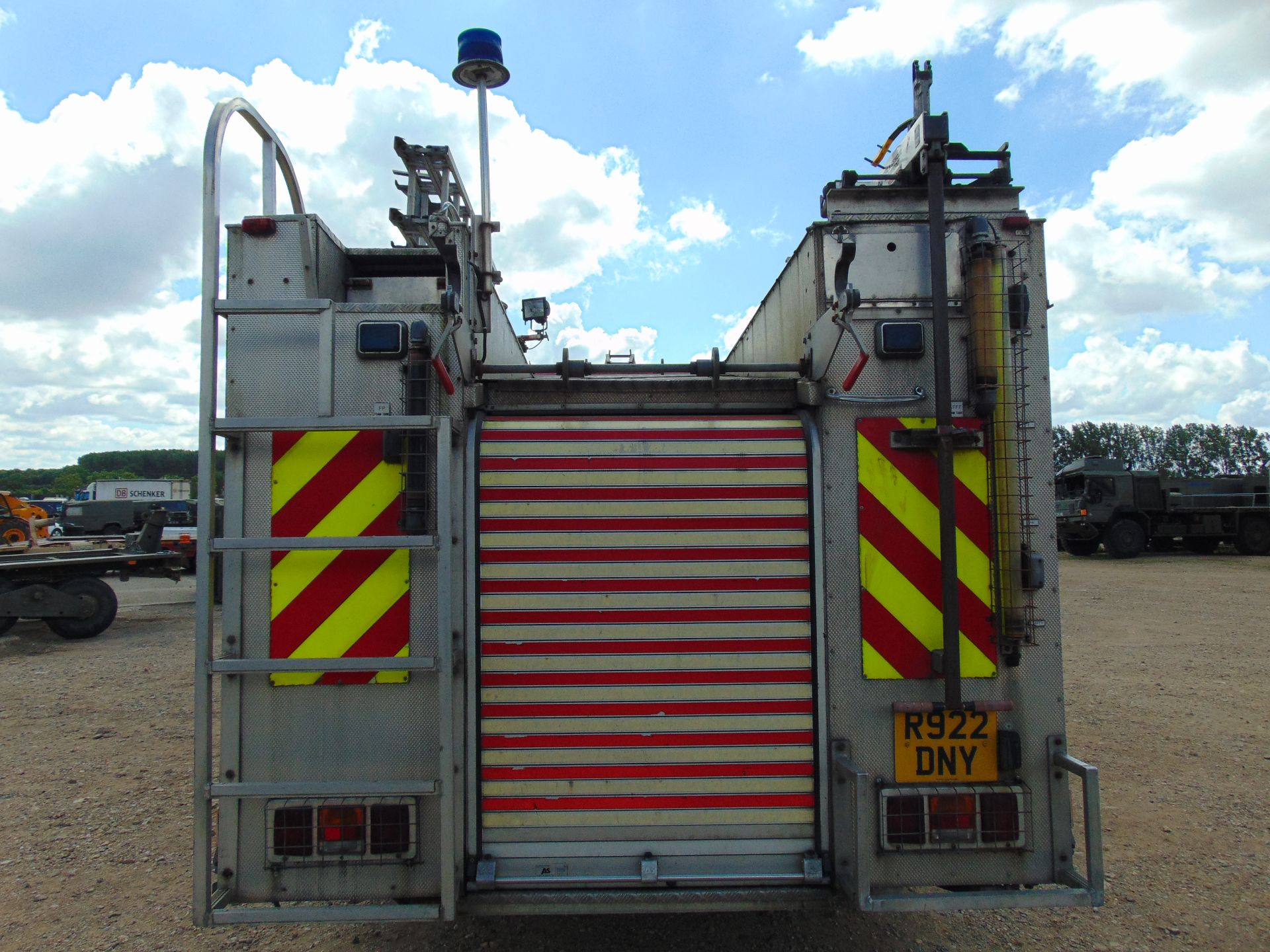 Scania 94D 260 Excalibur Fire Engine - Image 5 of 18