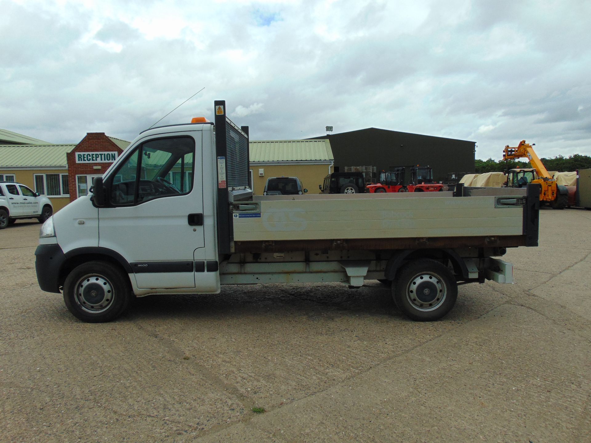 2010 Vauxhall Movano 3500 2.5 CDTi MWB Flat Bed Tipper - Image 4 of 15