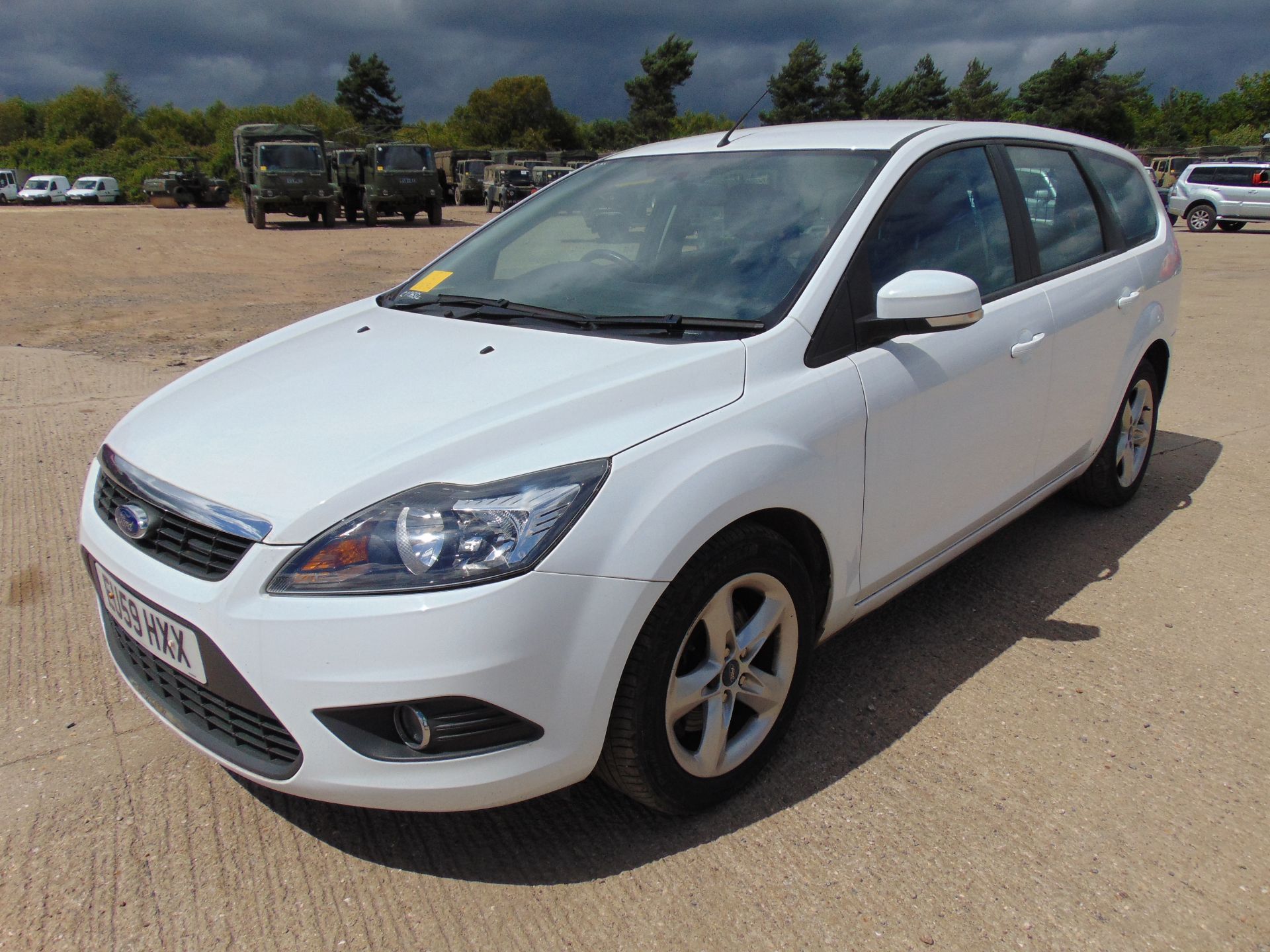 Ford Focus Zetec 1.8l TDi Estate - Image 3 of 18