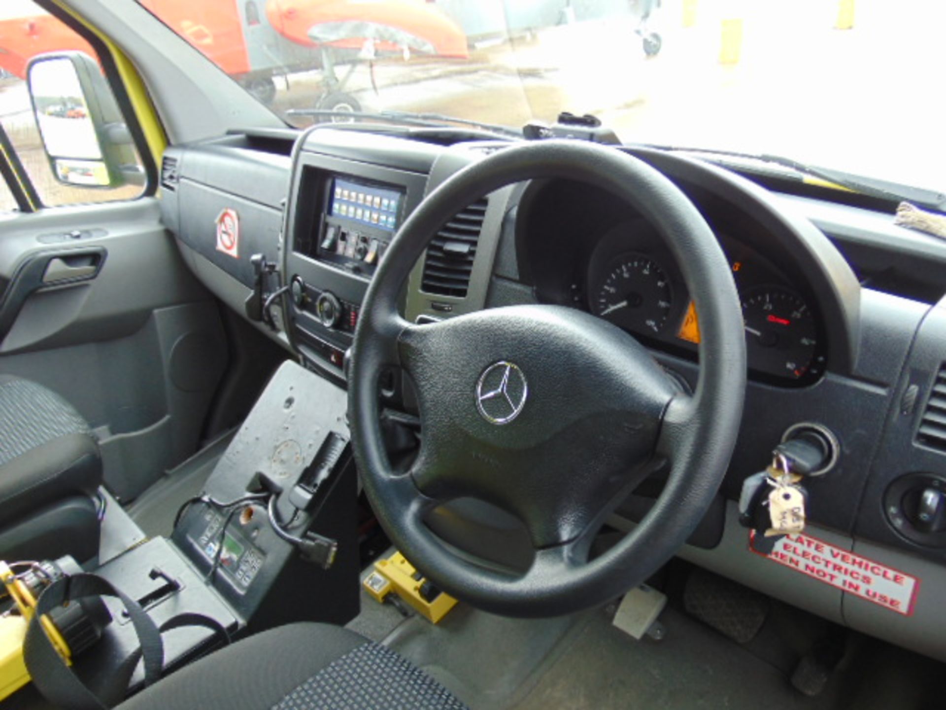 Mercedes Sprinter 515 CDI Turbo diesel ambulance - Image 10 of 18