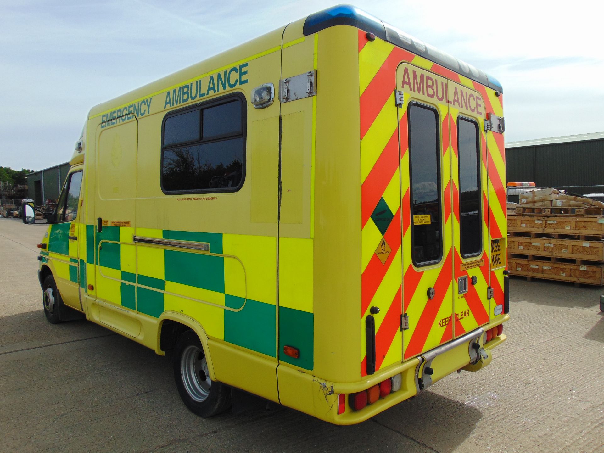 Mercedes Sprinter 515 CDI Turbo diesel ambulance - Image 6 of 20