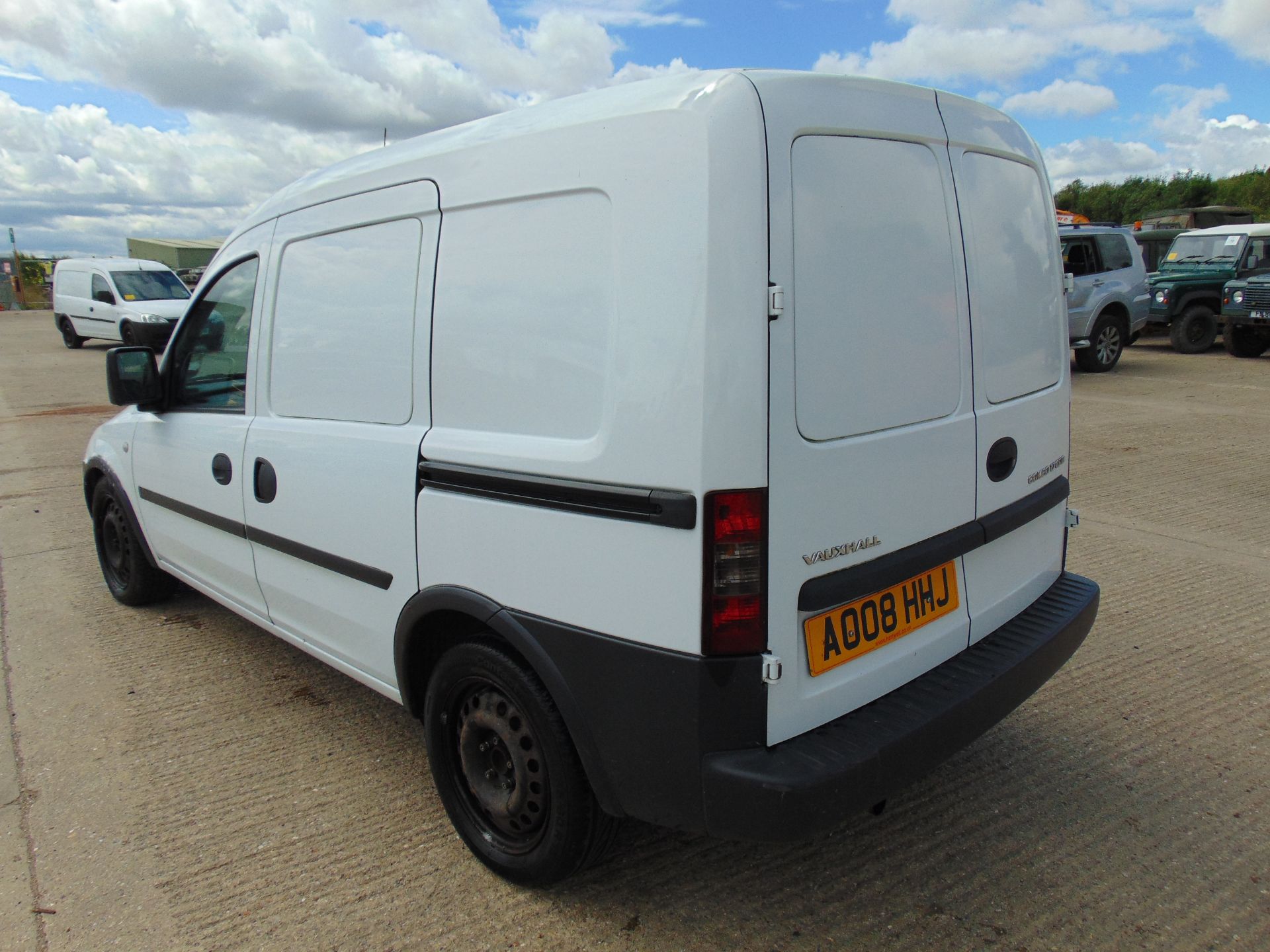 Vauxhall Combo 1.7 CDTi Panel Van - Image 7 of 17