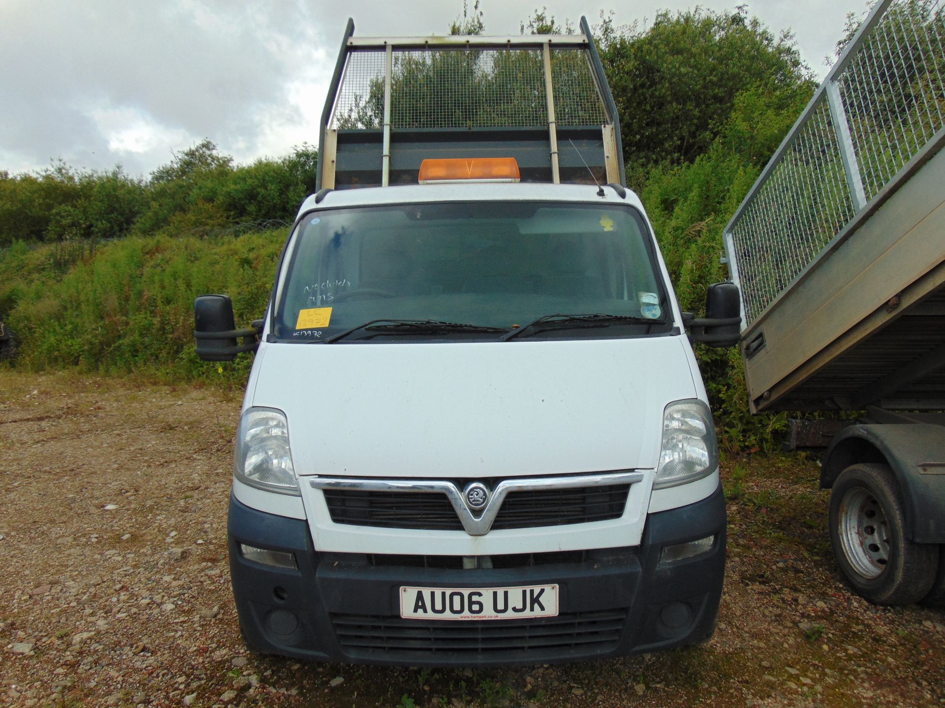 Vauxhall Movano 3500 2.5 CDTi MWB Flat Bed Tipper - Image 2 of 10