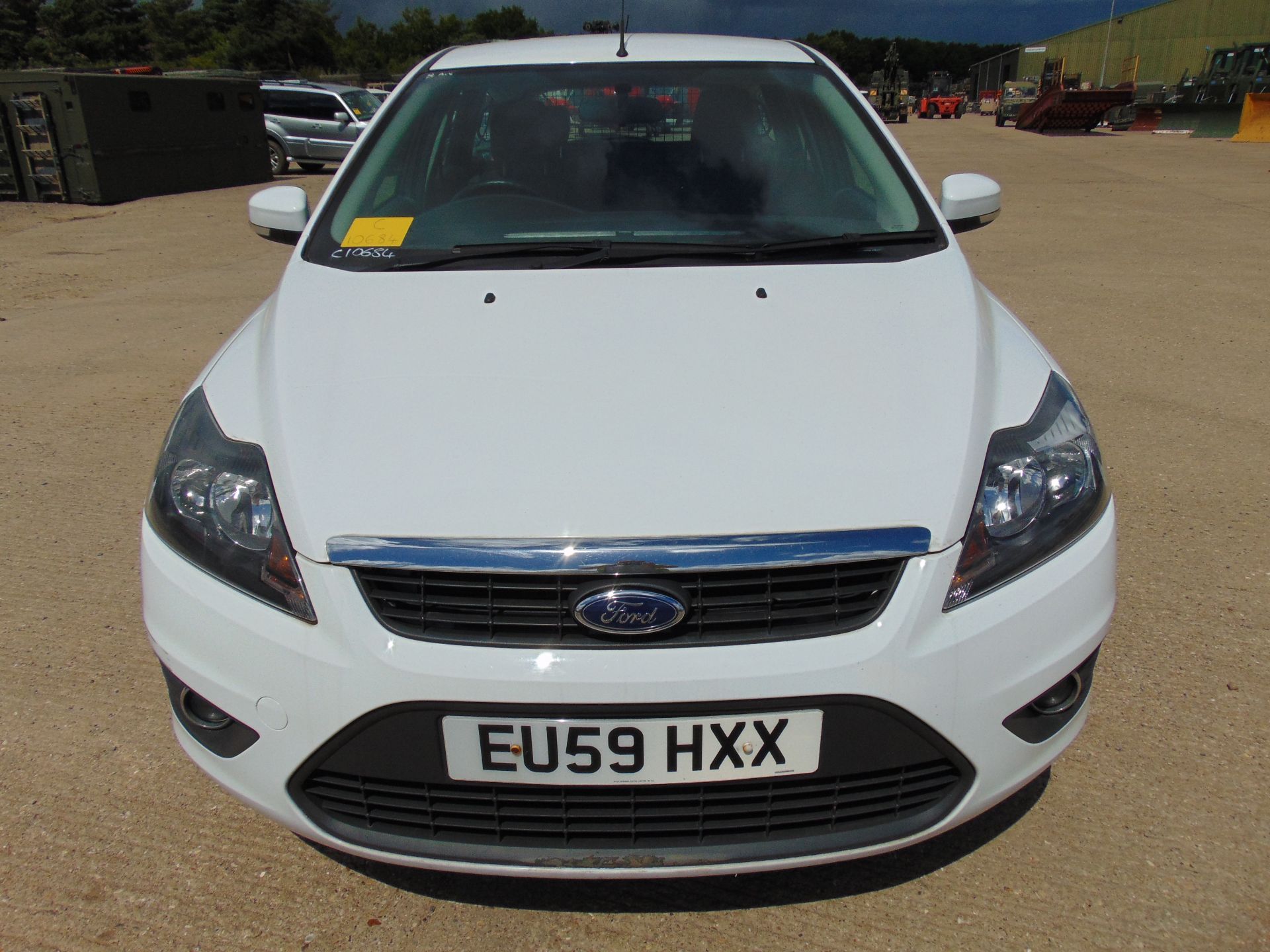 Ford Focus Zetec 1.8l TDi Estate - Image 2 of 18