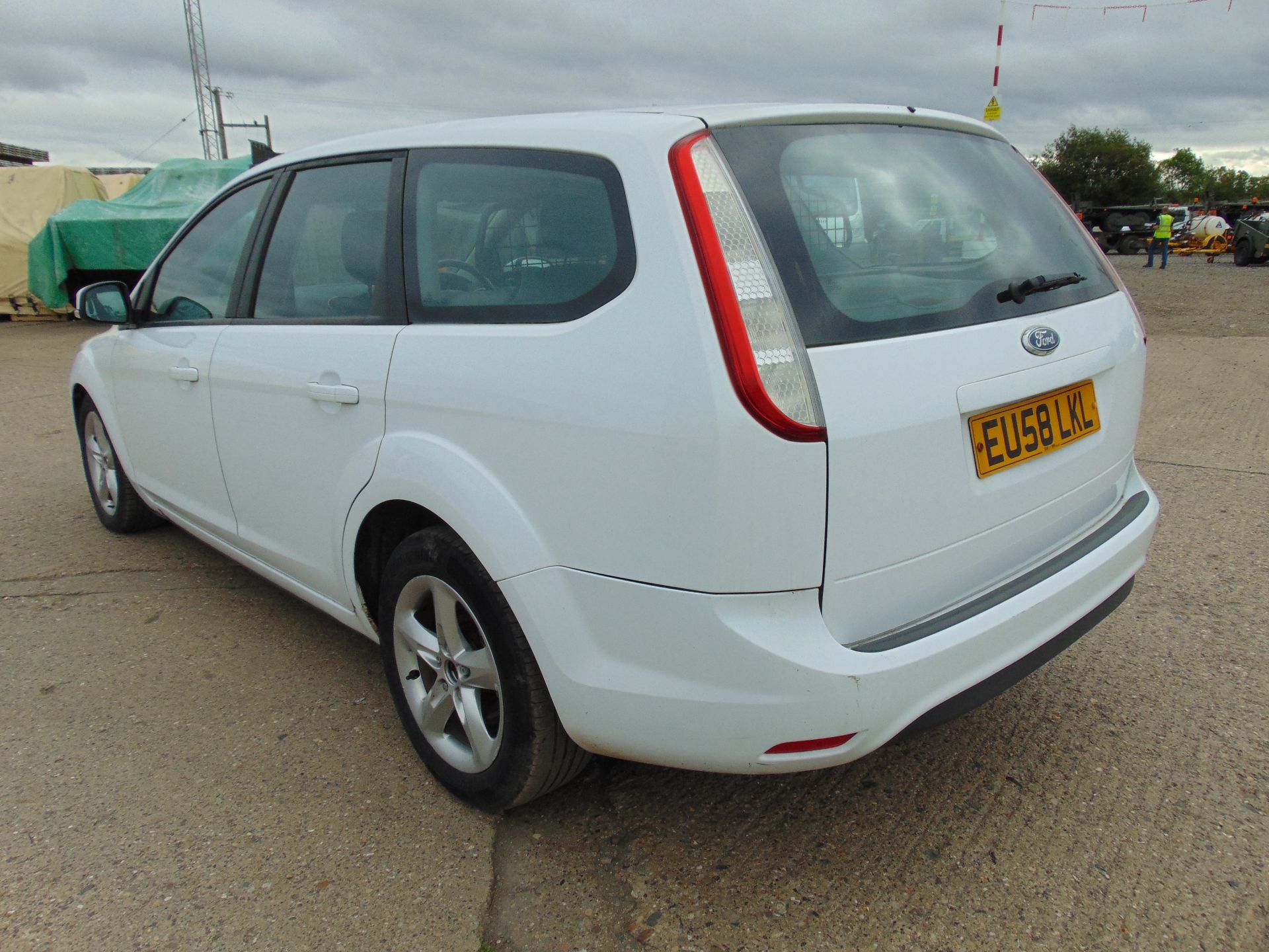 2009 Ford Focus Zetec 1.8l TDi Estate - Image 6 of 20