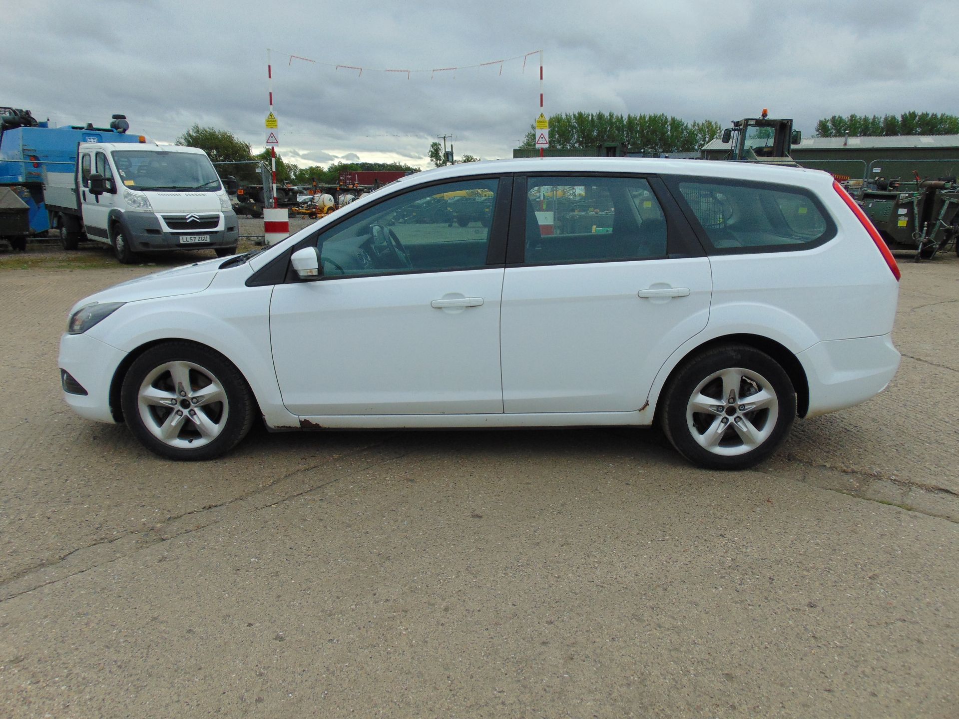 2009 Ford Focus Zetec 1.8l TDi Estate - Image 4 of 20