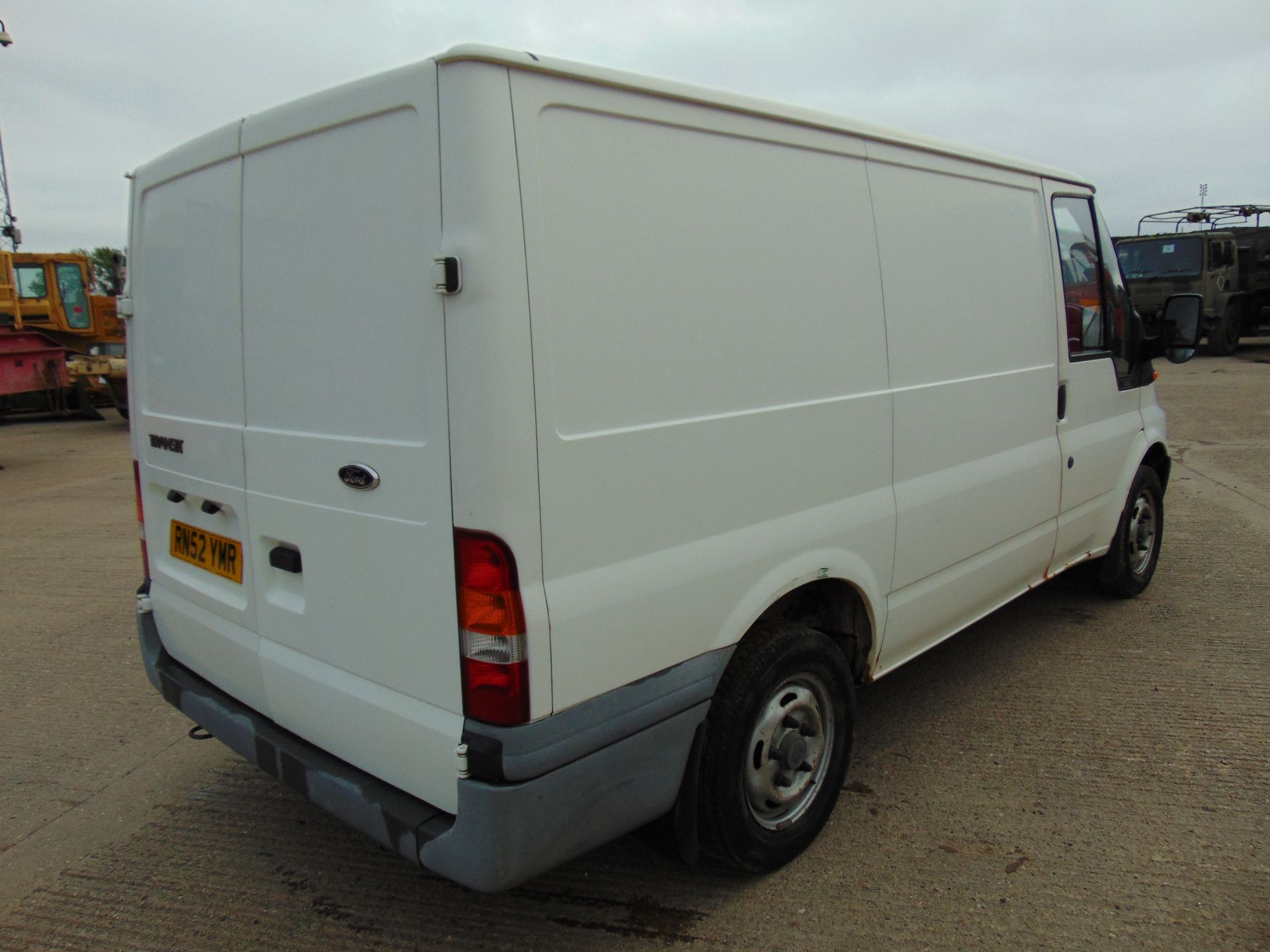 Ford Transit 85 T260 SWB Panel Van - Image 9 of 24