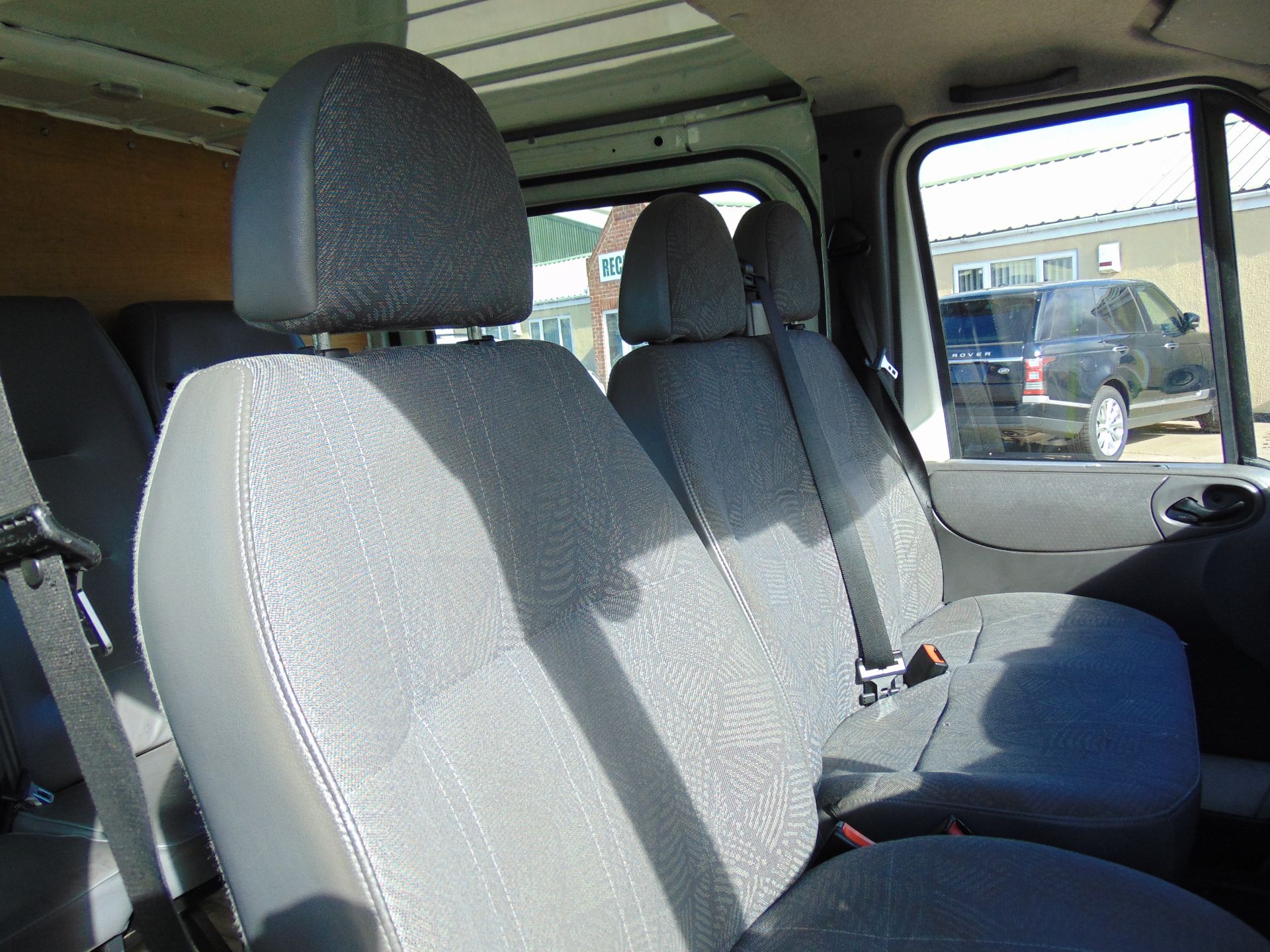 Ford Transit 85 T260 Crew Cab Panel Van - Image 14 of 23