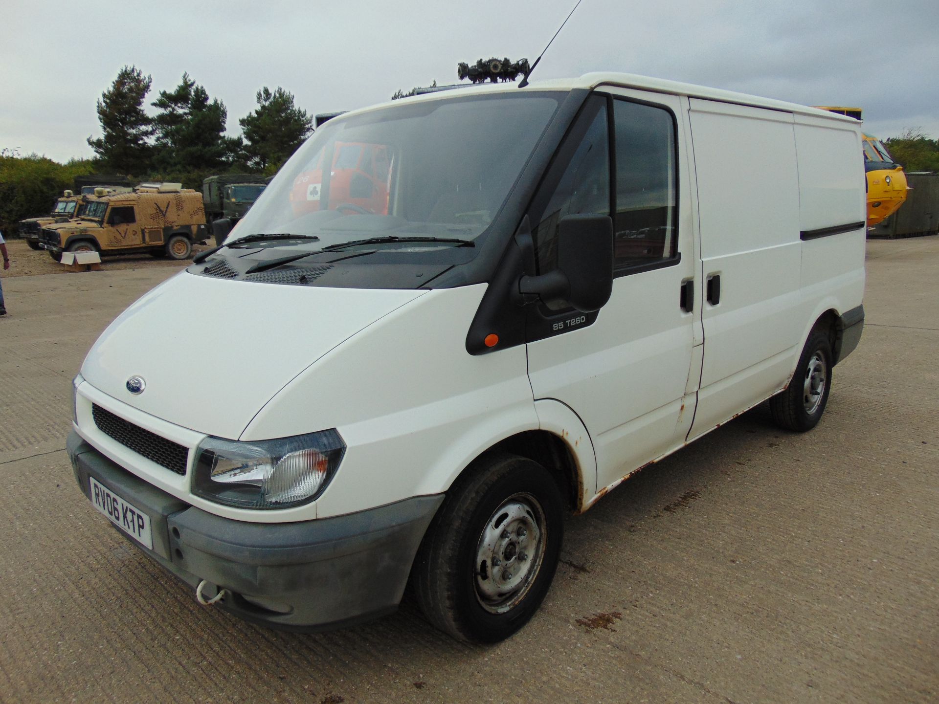 Ford Transit 85 T260 SWB Panel Van - Image 3 of 23