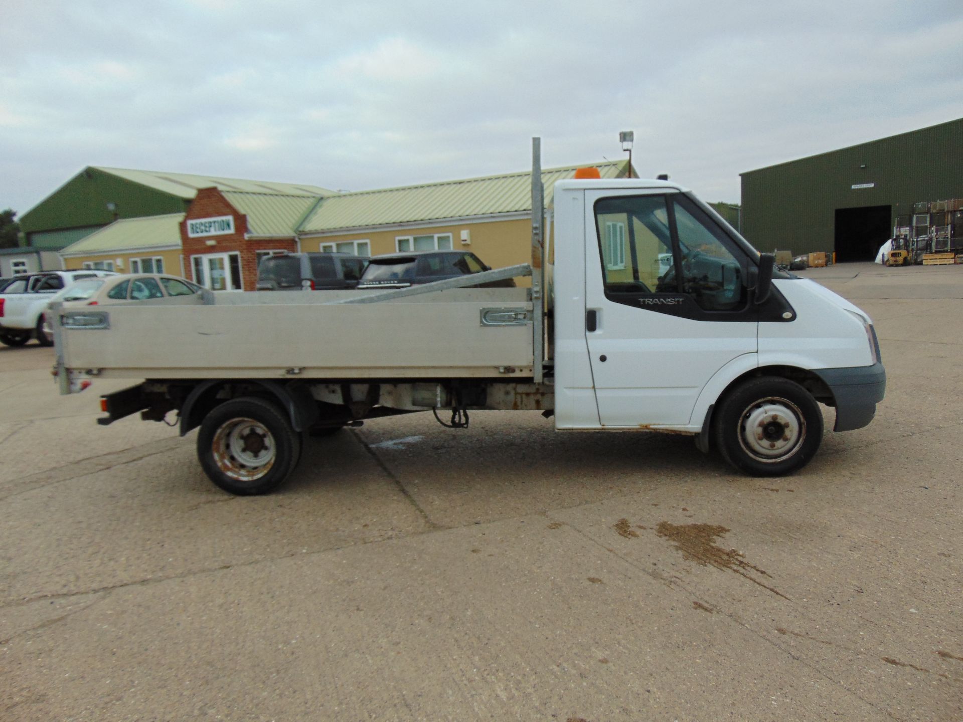 Ford Transit 115 T350 Flat Bed Tipper - Image 6 of 13