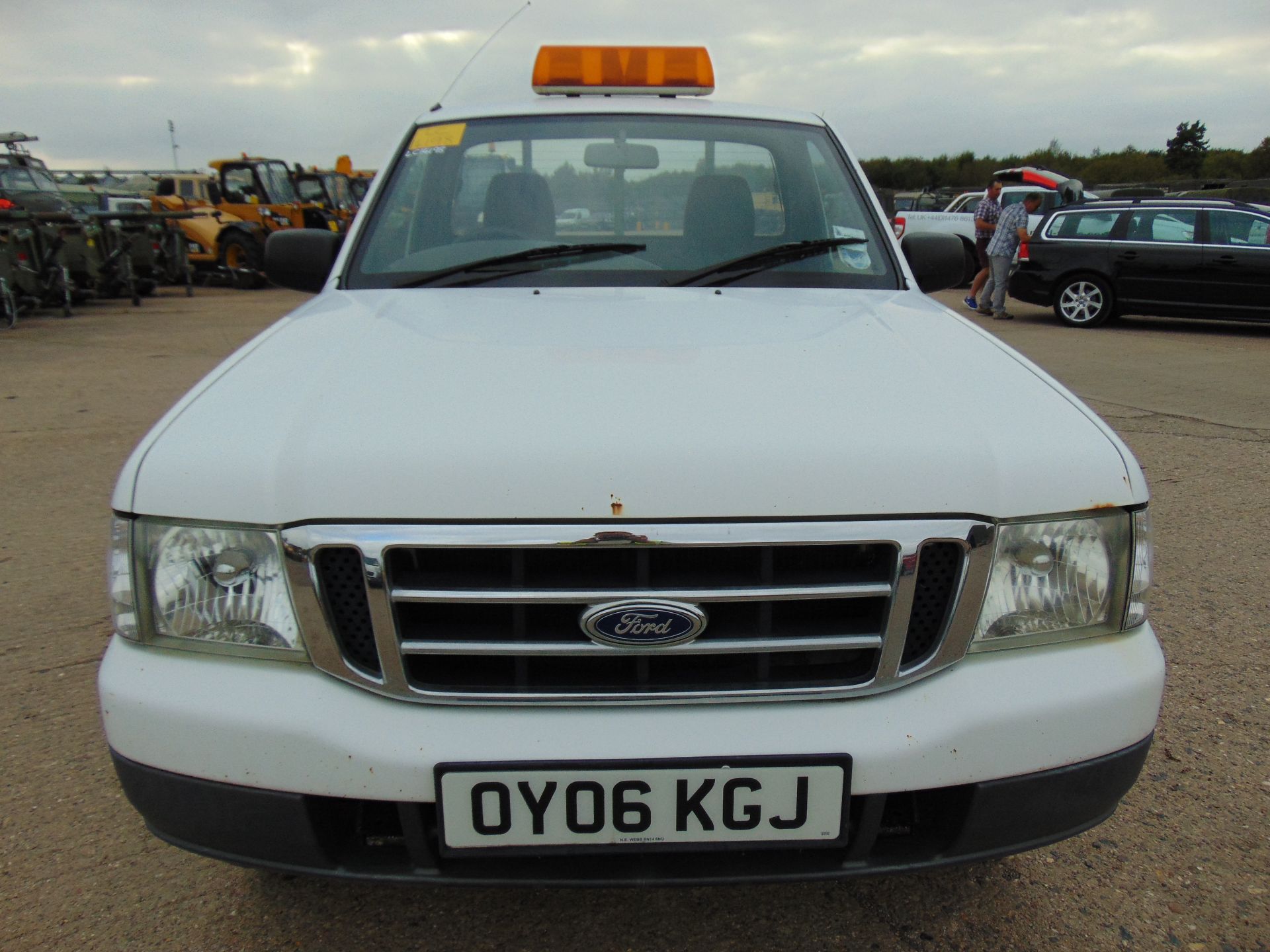 Ford Ranger pick up - Image 2 of 13